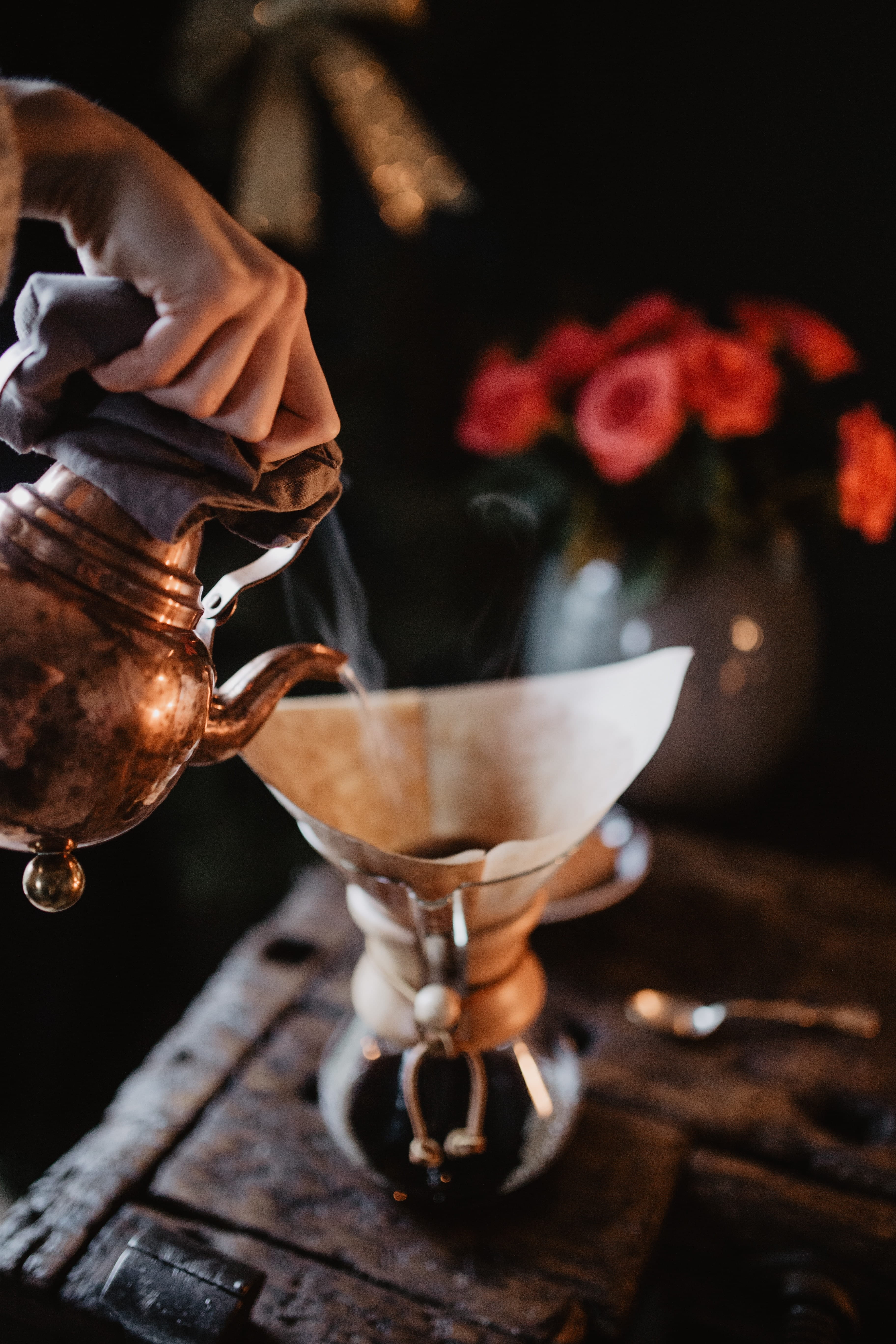 brewed, focus on foreground, human body part, hand, food and drink, one person, 5K, occupation, playing, dog, enjoying, preparation, girl, coffee, table, Phone HD Wallpaper