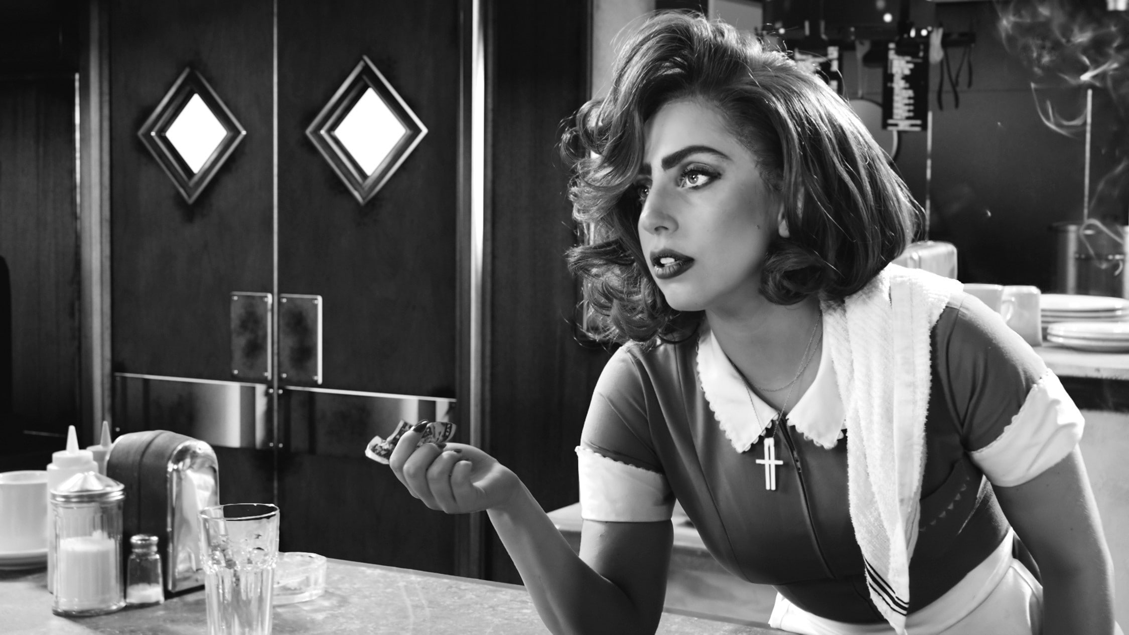 young adult, Black white, contemplation, Bertha, drink, beauty, young women, people, 1080P, table, adult, refreshment, restaurant, food and drink, beautiful woman, HD Wallpaper