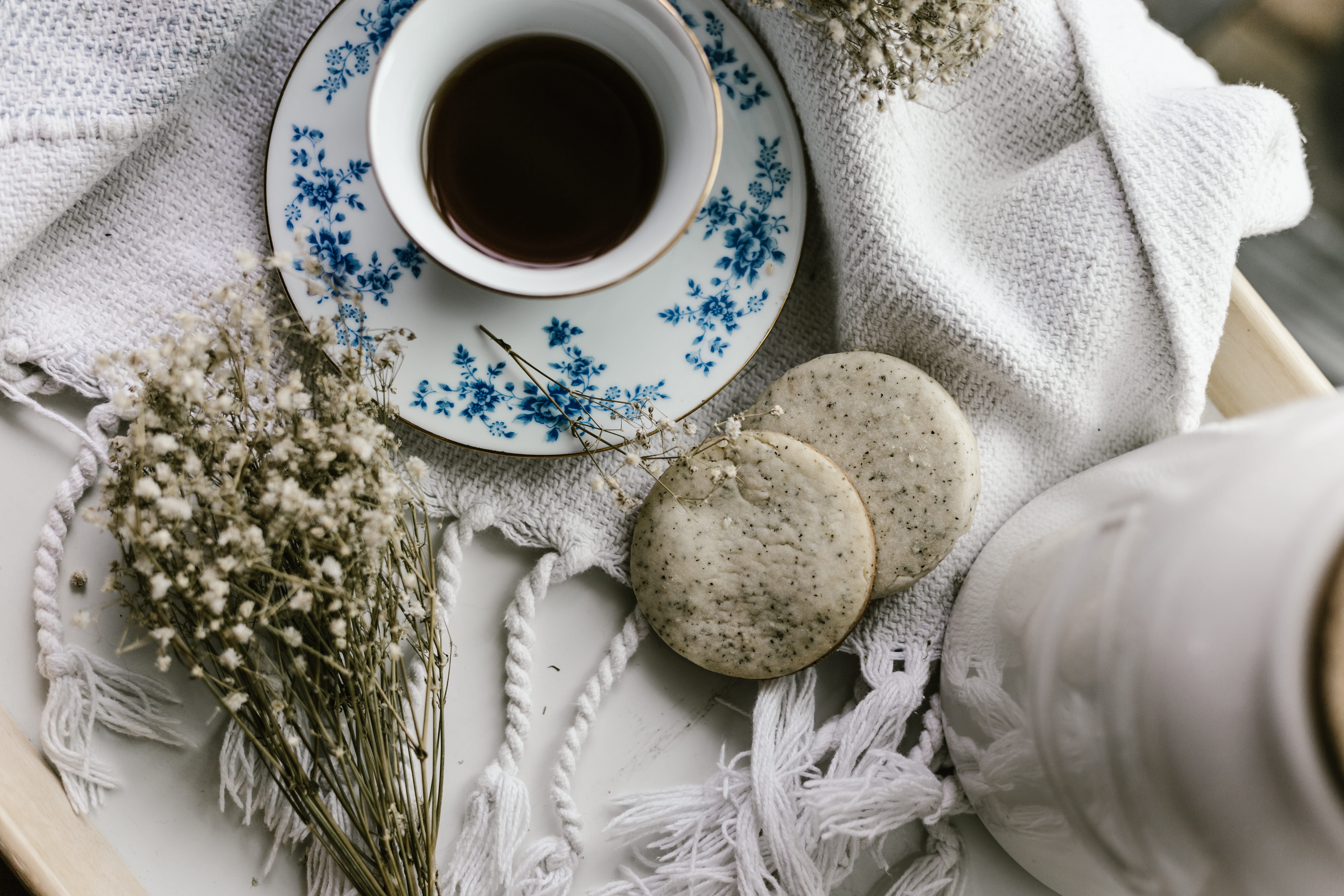 food, refreshment, high angle view, earl grey, simple, food photography, no people, 5K, drink, floral, freshness, mug, still life, coffee, english, food and drink, HD Wallpaper