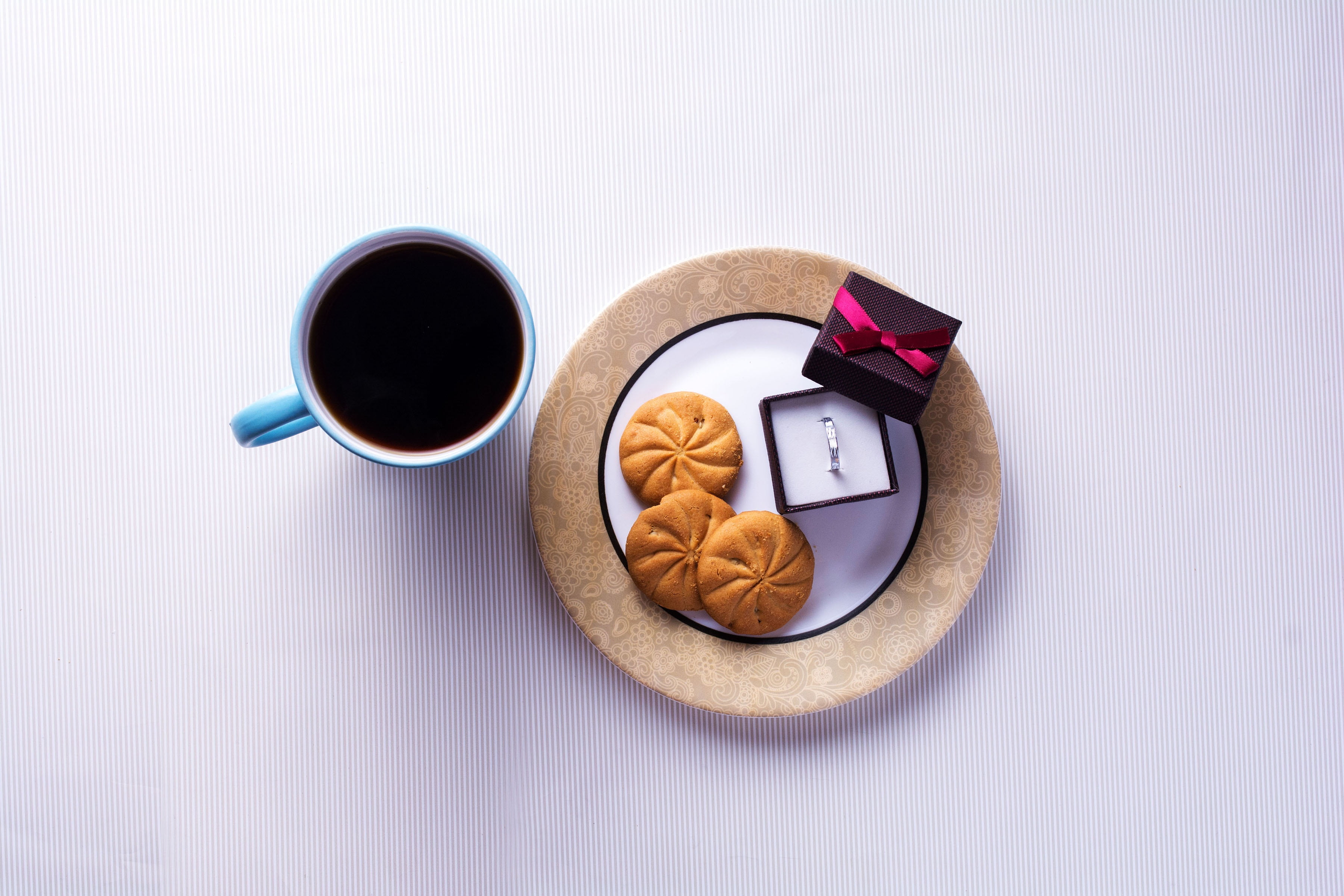 round, three, beverage, plate, high angle view, freshness, food and drink, coffee cup, aroma, table, hot, caffeine, studio shot, cappuccino, espresso, cafe, HD Wallpaper