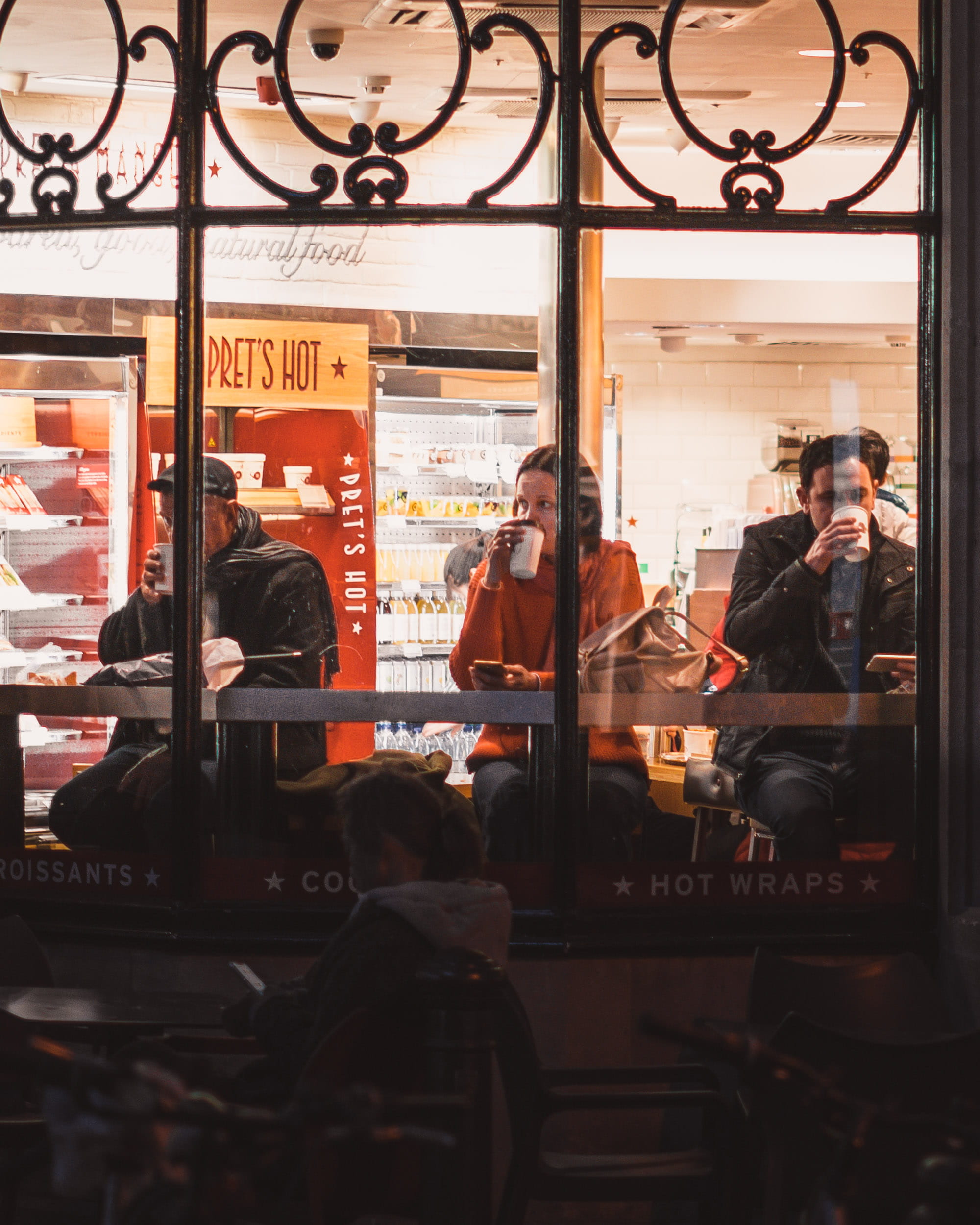sitting, group of people, glass - material, built structure, leisure activity, women, pretamanger, restaurant, men, street photography, people, window, Phone HD Wallpaper