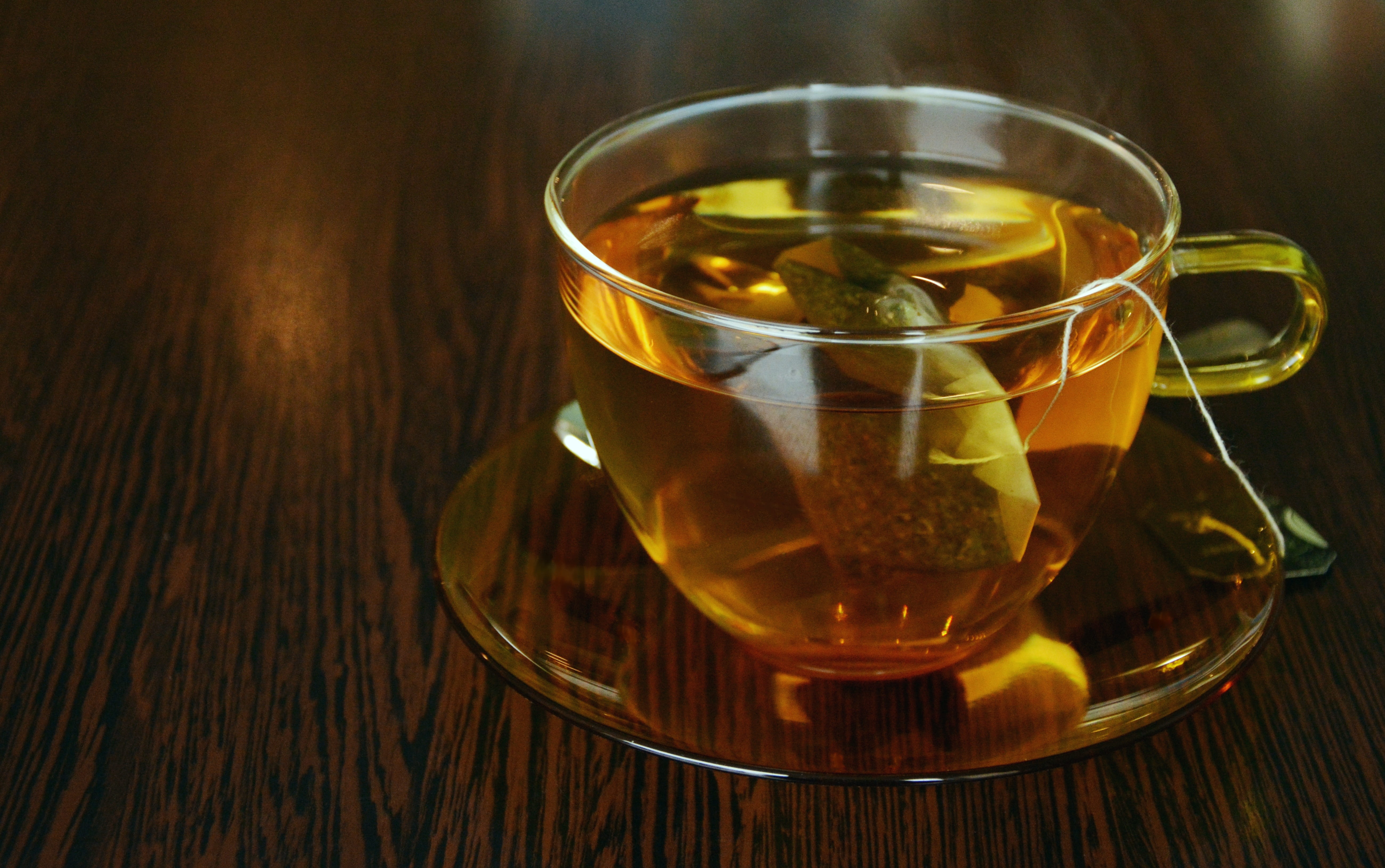 5K, tea, food and drink, household equipment, table, hot, fresh, indoors, green, teabag, tea - hot drink, saucer, cup, afternoon tea, close-up, crockery, HD Wallpaper