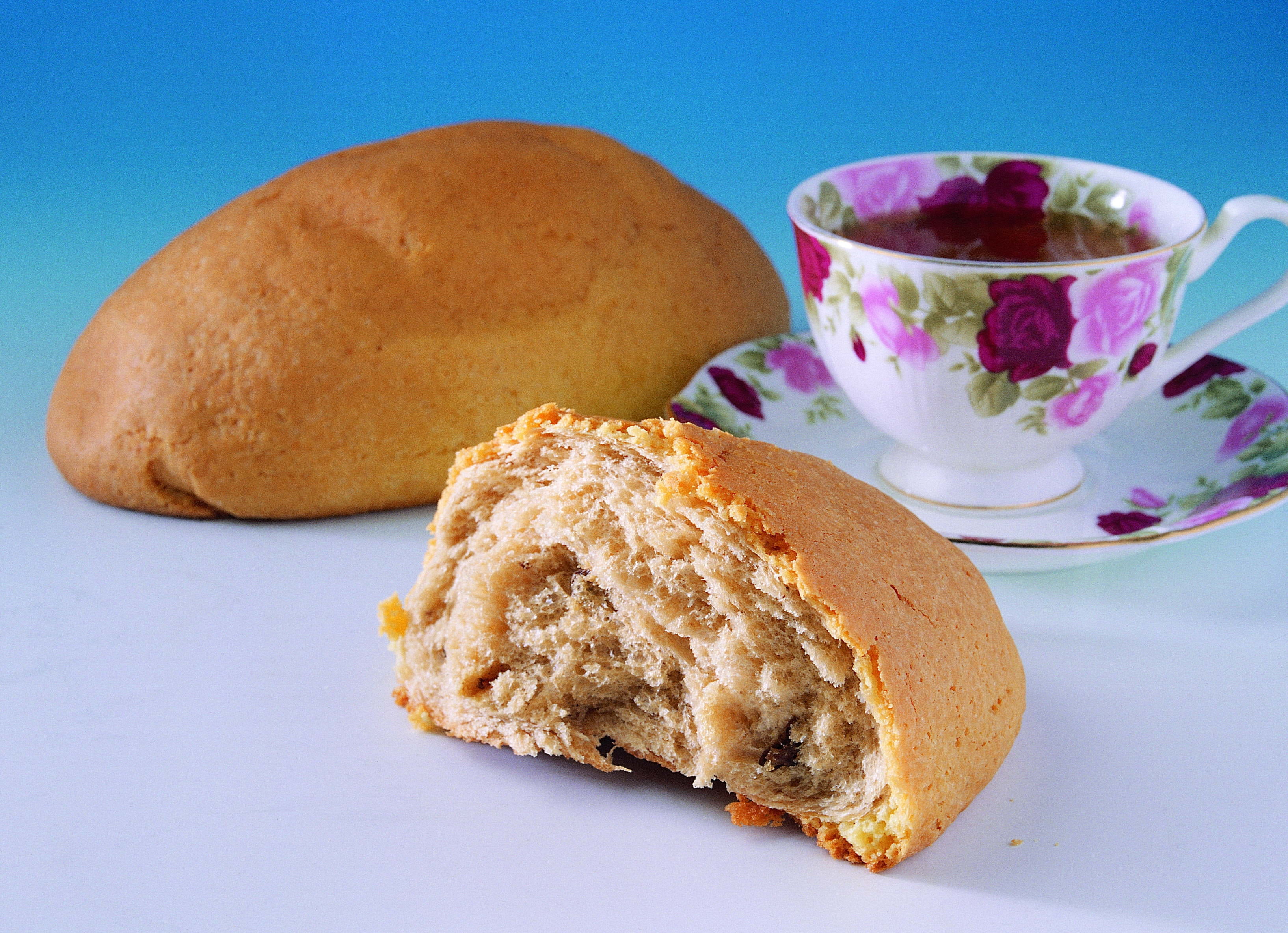 mug, indoors, bread, close-up, tea - hot drink, plate, scone, eating, brown, no People, morning, homemade, cookie, refreshment, baked, purple, tea cup, HD Wallpaper