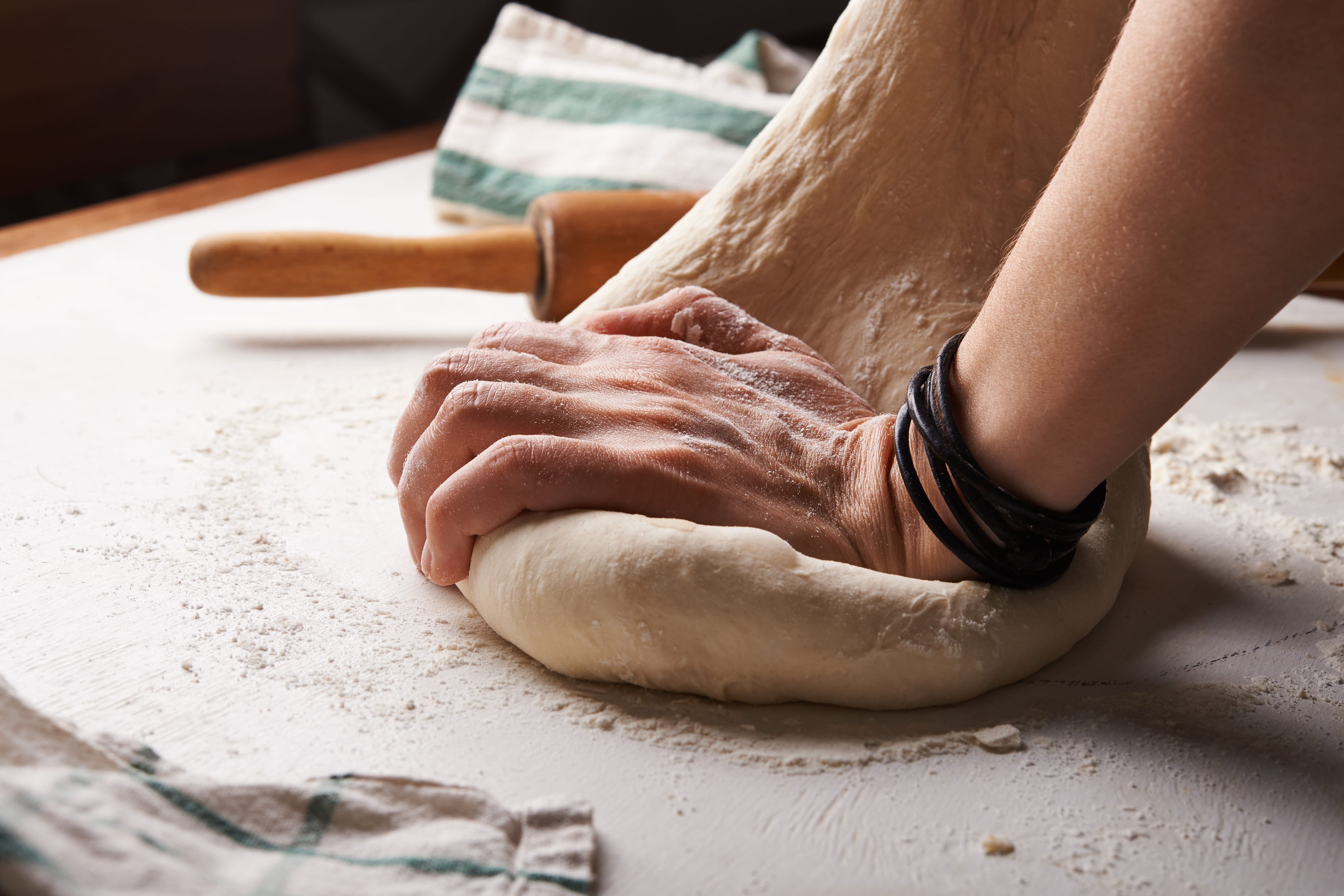 hand, dough, adult, food, baking, preparation, human body part, pizza, human hand, people, women, table, flour, freshness, hands, close-up, bread, 5K, HD Wallpaper