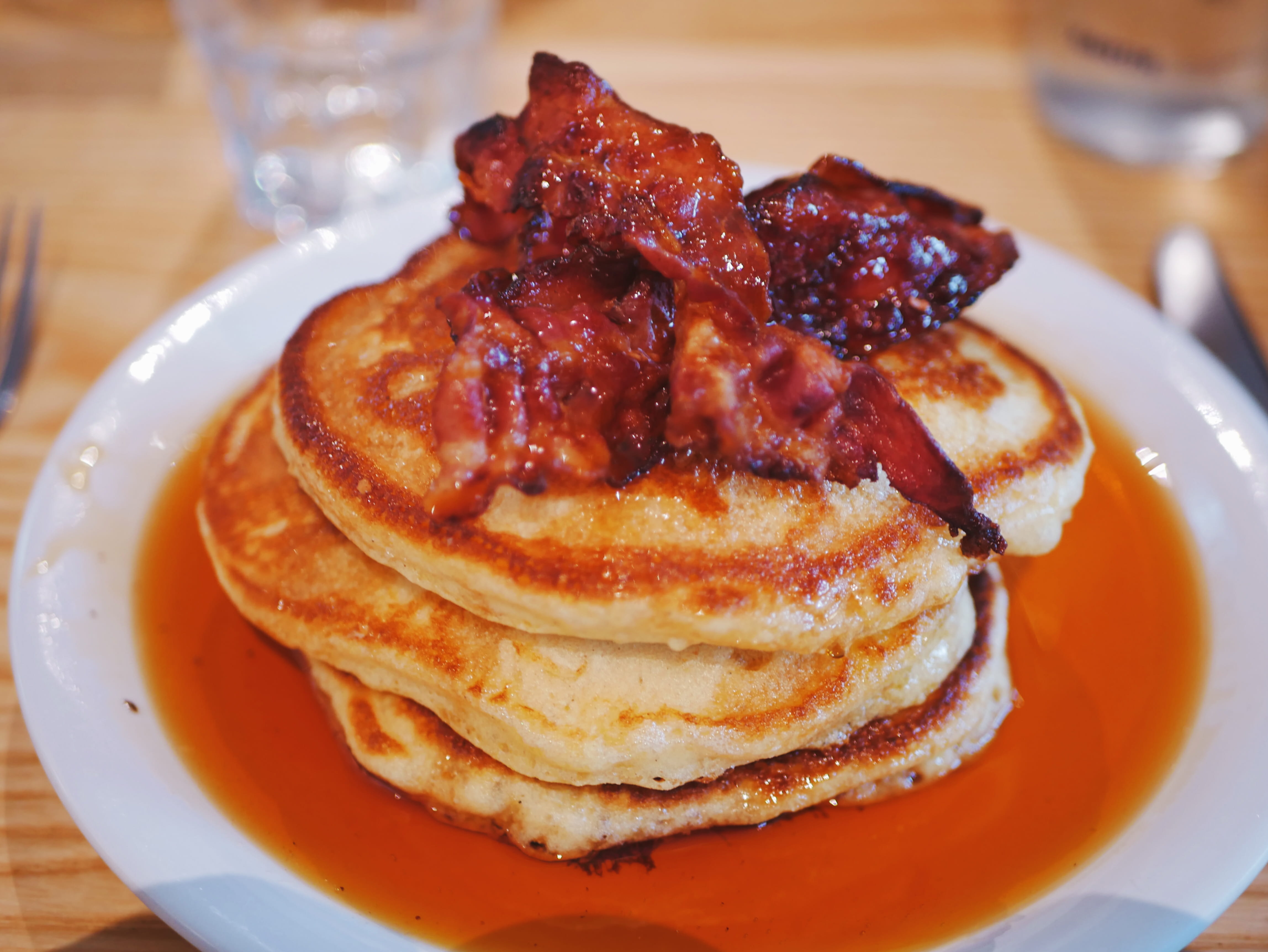 indoors, pancake, still life, foodporn, food and drink, syrup, close-up, serving size, indulgence, meal, breakfast, sweet food, no people, dessert, bacon, HD Wallpaper