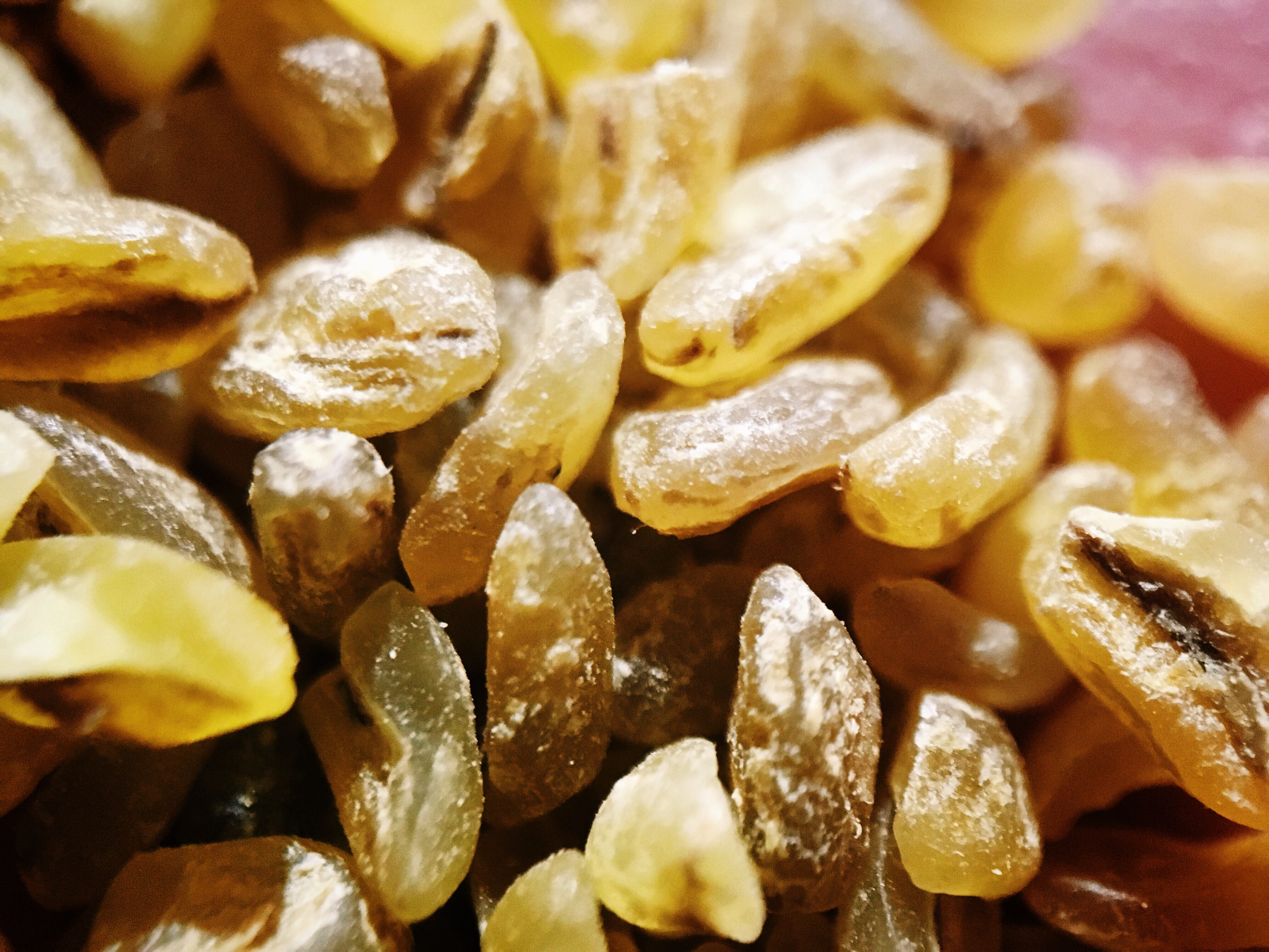fruit, gold, dried fruit, fit, diet, no people, bulgur, 4K, large group of objects, macro, temptation, backgrounds, jewellery, vegetarian food, full frame, HD Wallpaper
