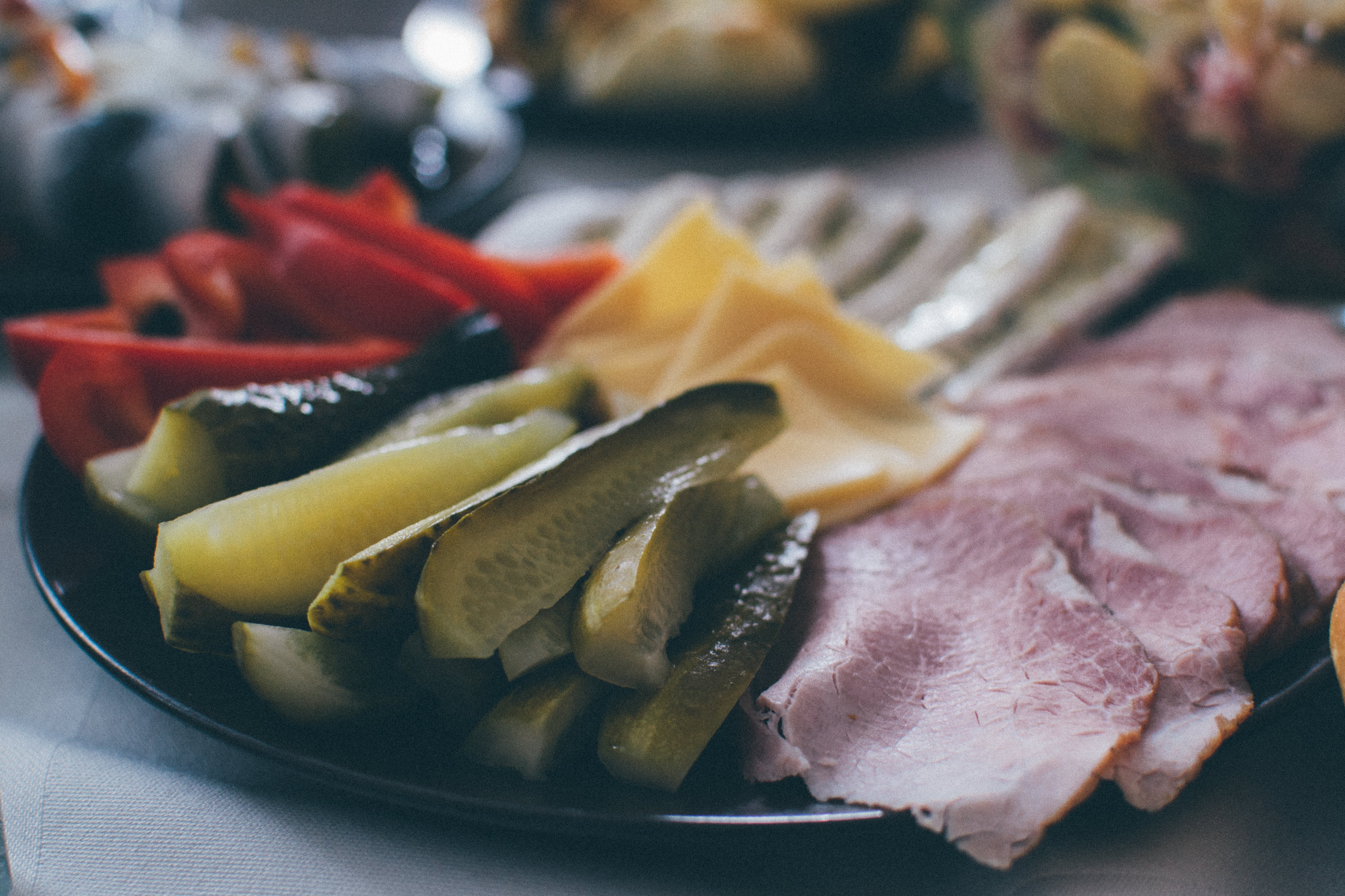 selective focus, dish, cuisine, ingredients, freshness, table, delicious, pork, epicure, no people, focus on foreground, food prep, indoors, slice, plate, HD Wallpaper