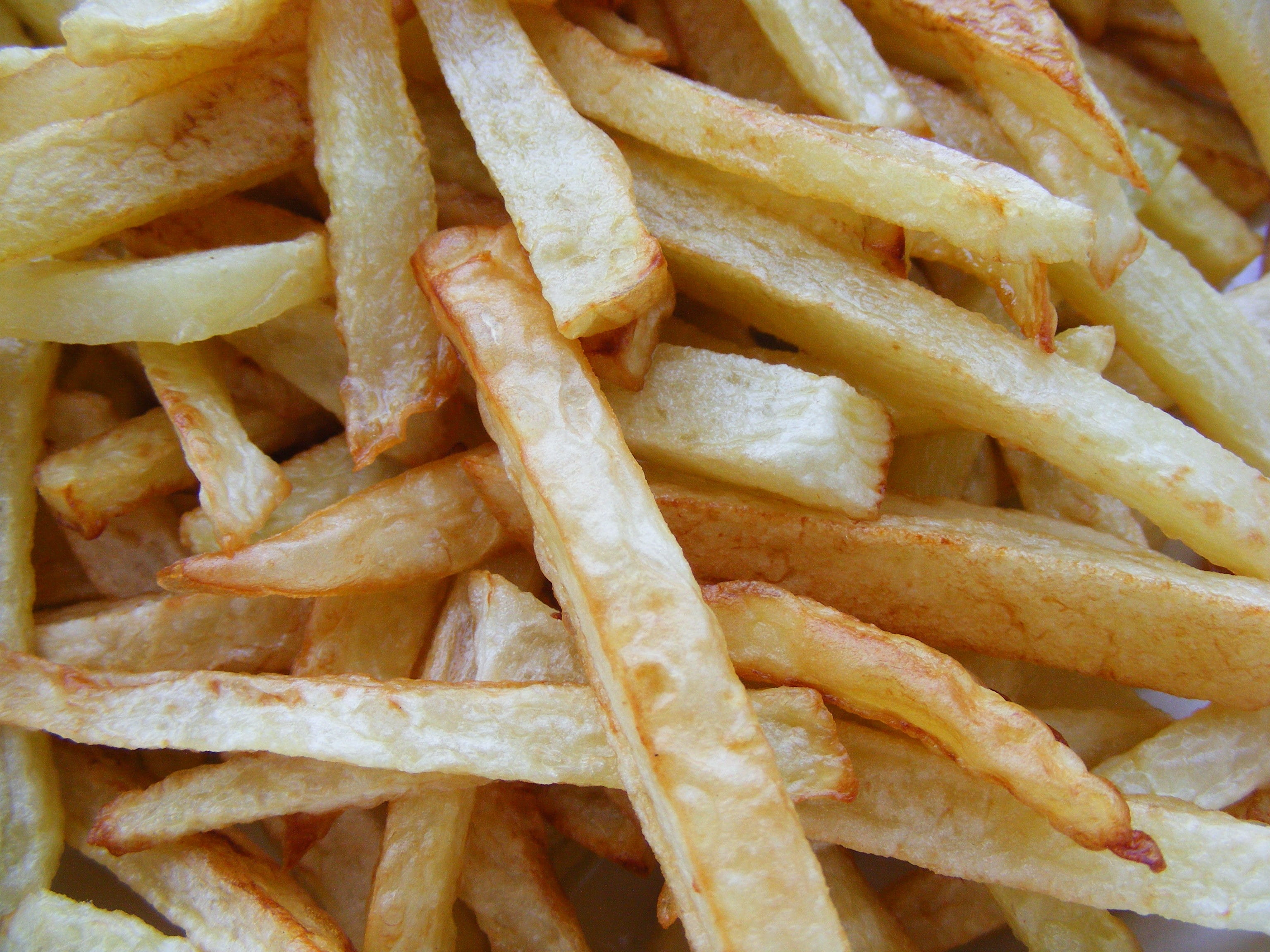 lunch, close-up, still life, abundance, comfort food, prepared potato, deep fried, fattening, meal, fast-food, freshness, indoors, heap, fast, no people, HD Wallpaper