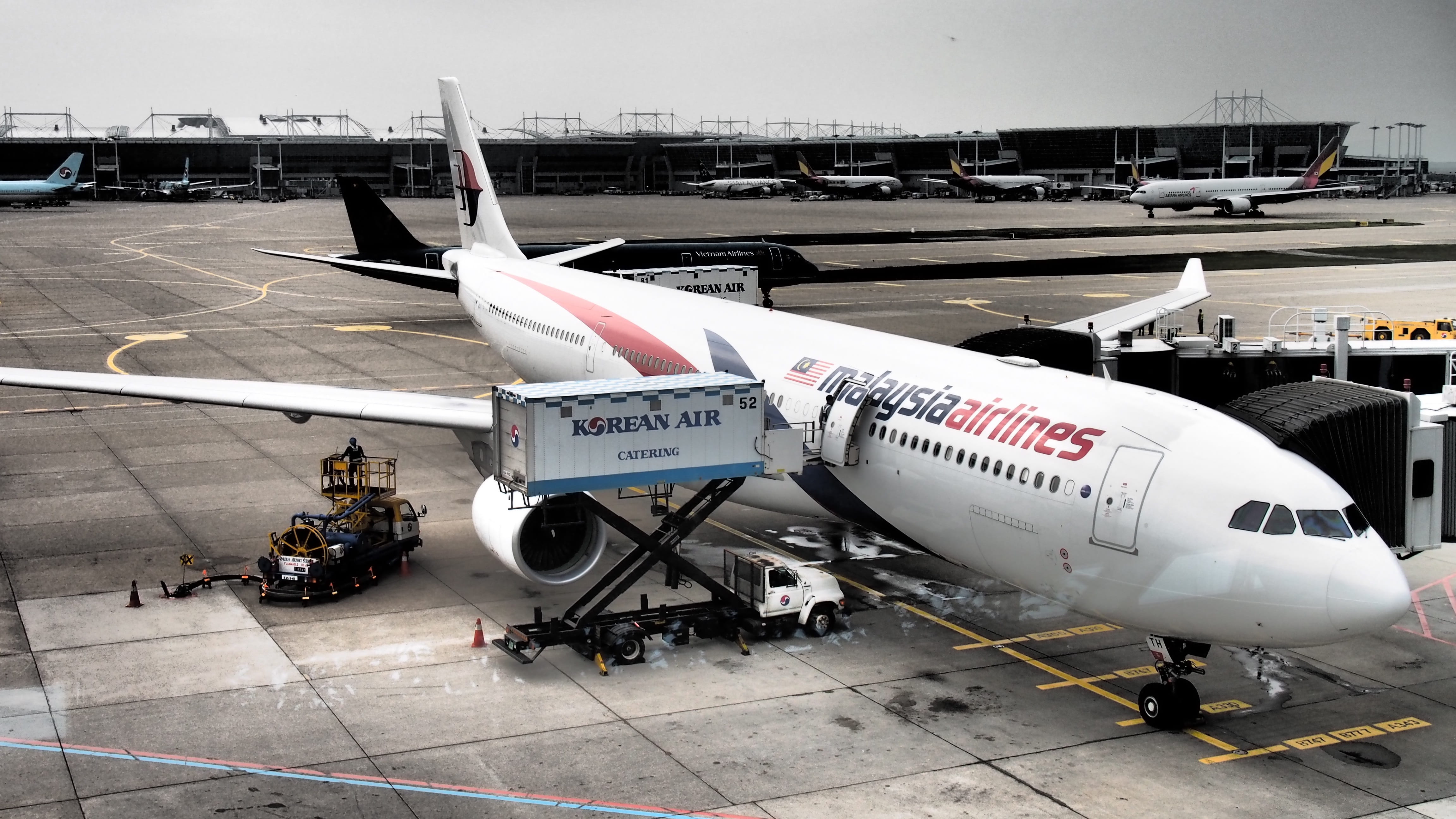 arrival, mode of transportation, day, Aircraft, leaving, industry, airport runway, Airport, commercial airplane, Travel, Plane, transportation, stationary, HD Wallpaper