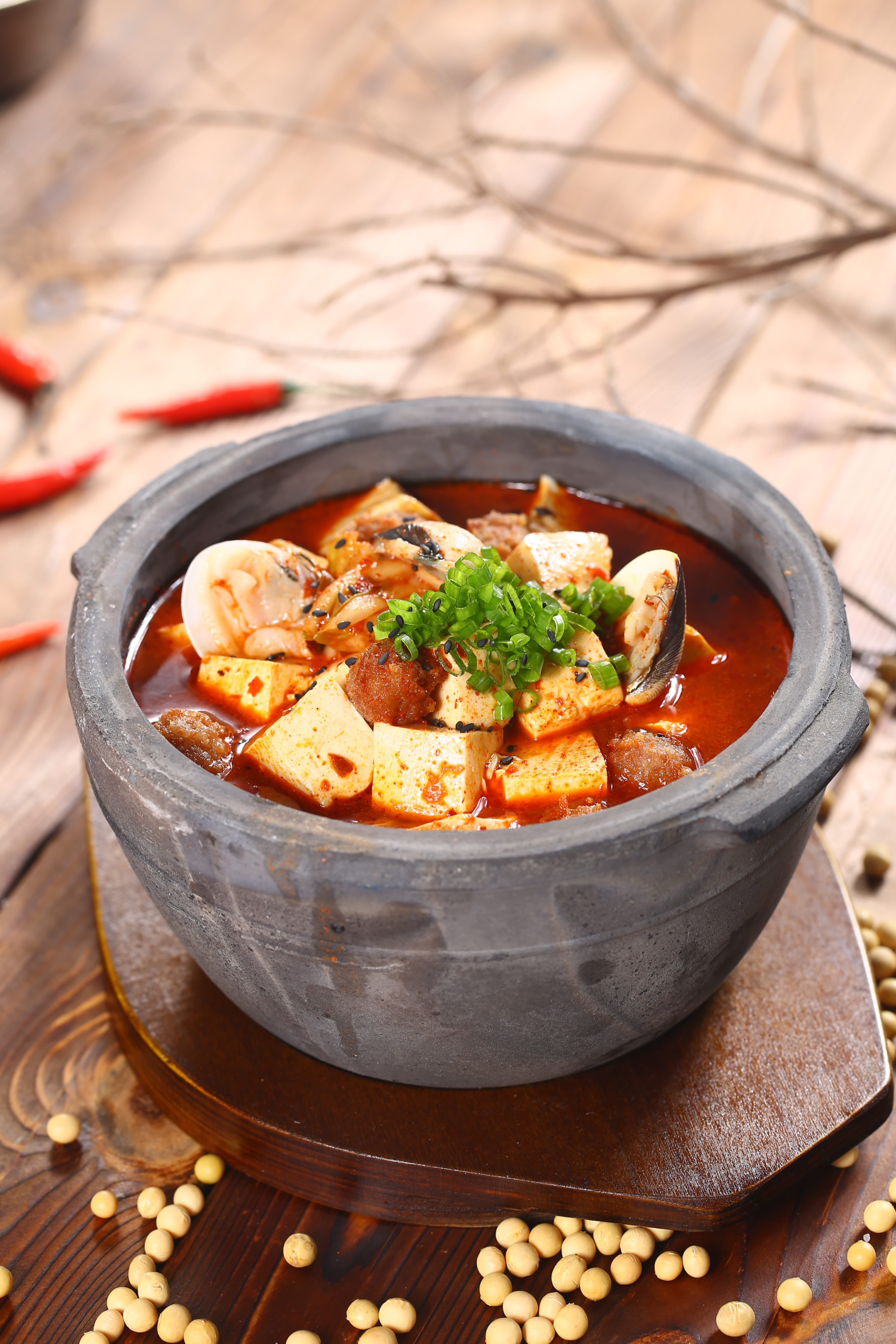 casserole, food, asian food, herb, freshness, vegetable, meat, healthy eating, wood - material, 5K, close-up, bowl, no people, indoors, ready-to-eat, spice, Phone HD Wallpaper