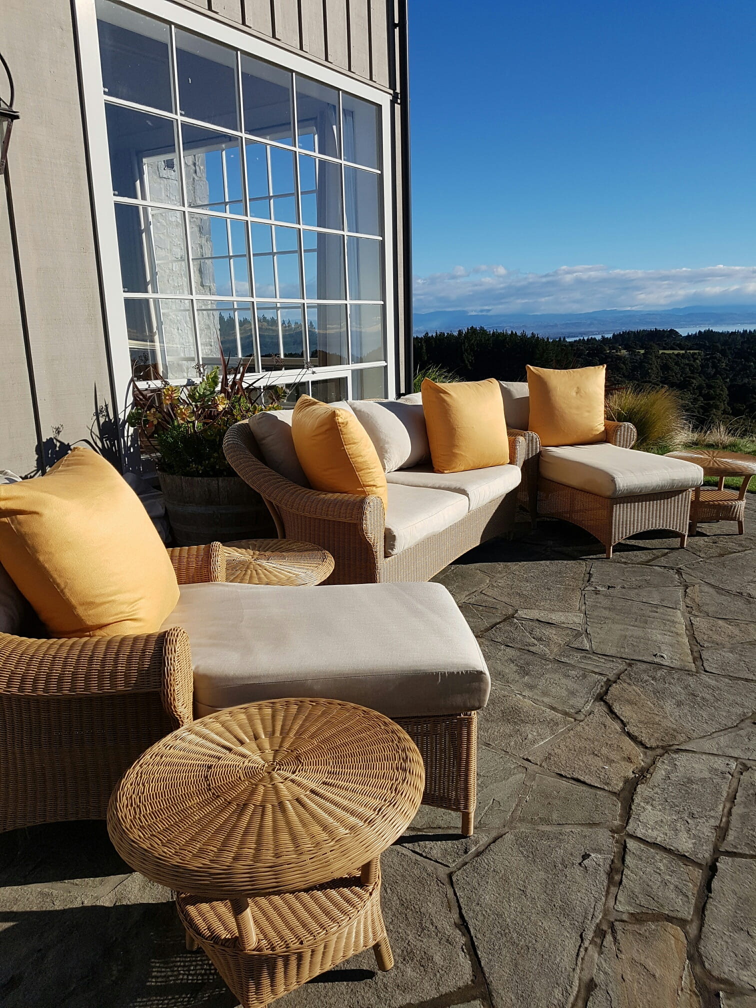 armchair, day, sky, no people, comfort, architecture, chair, cushion, lifestyle, nature, building exterior, refined, style, stuffed, lodge, pillow, table, Phone HD Wallpaper