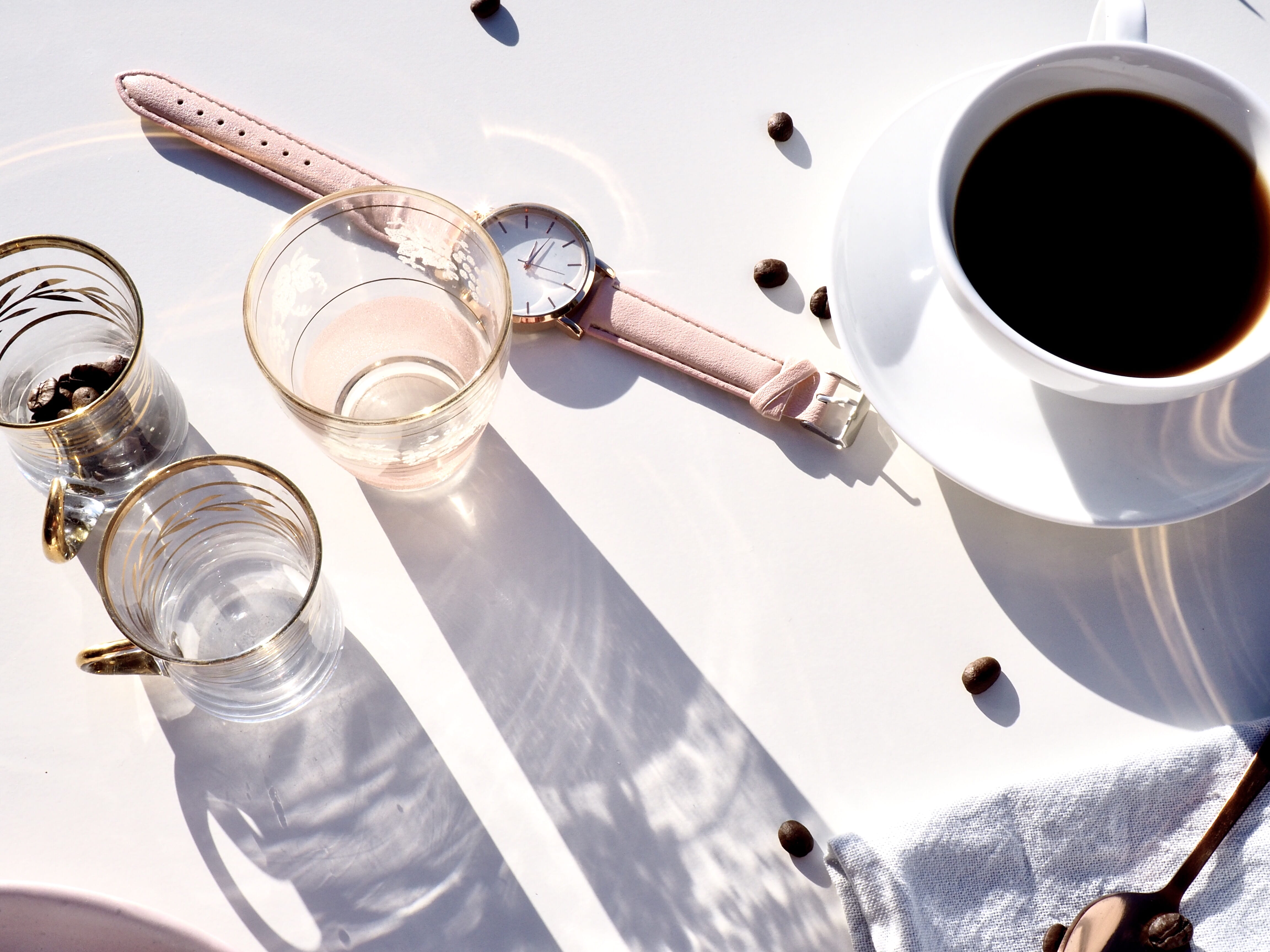travel, espresso, watch, eat, flat, steel, coffee - Drink, machinery, surface, sunlight, holiday, simple, kitchen, teacup, photography, saucer, coffee, HD Wallpaper