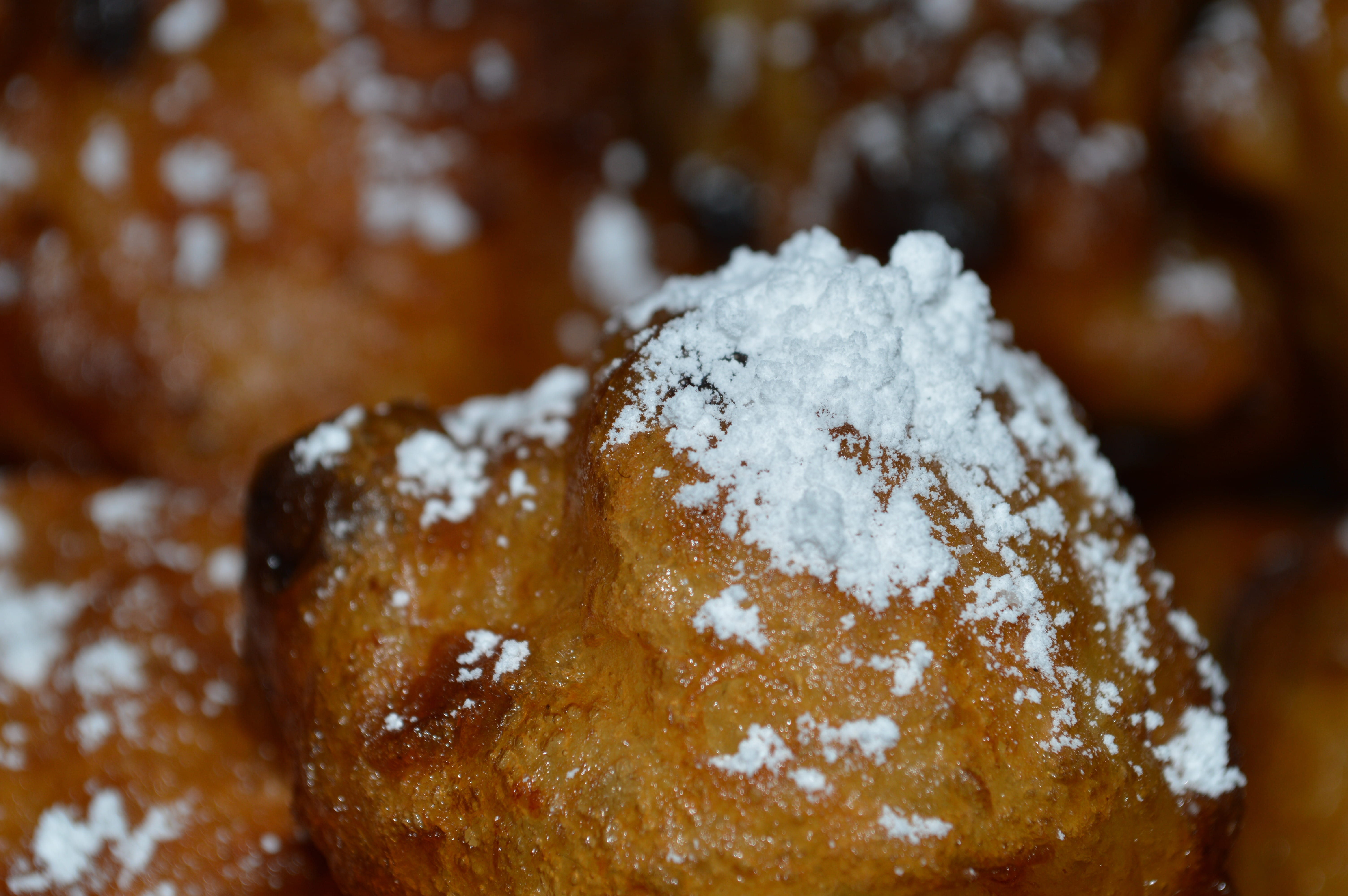 temptation, Old And New, closeup, new years eve, sugar, indulgence, dessert, cold temperature, focus on foreground, snack, close-up, Fritters, ready-to-eat, HD Wallpaper