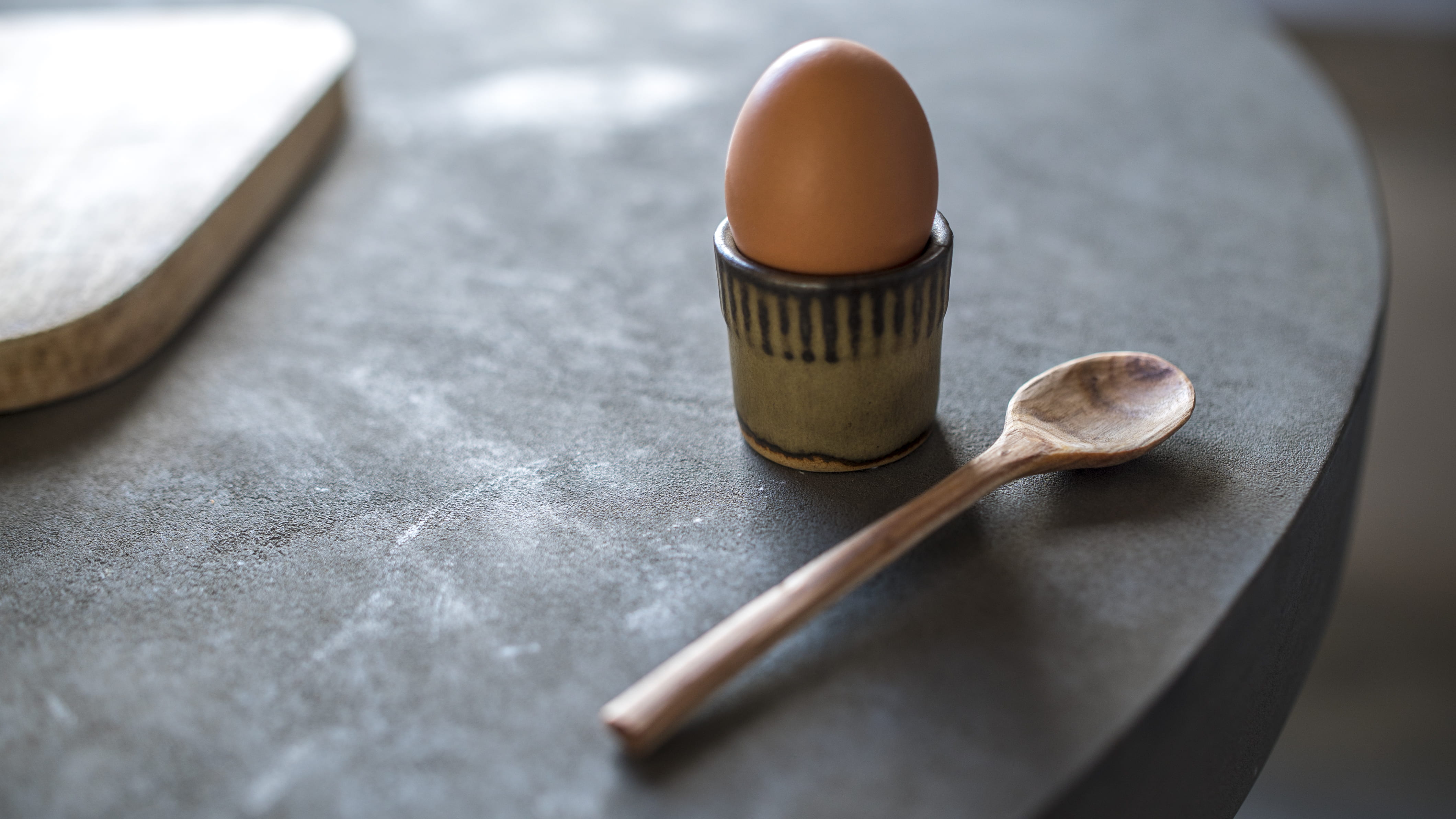 4K, kitchen utensil, indoors, food and drink, healthy eating, ingredient, food, poultry, table, selective focus, no people, household equipment, freshness, HD Wallpaper