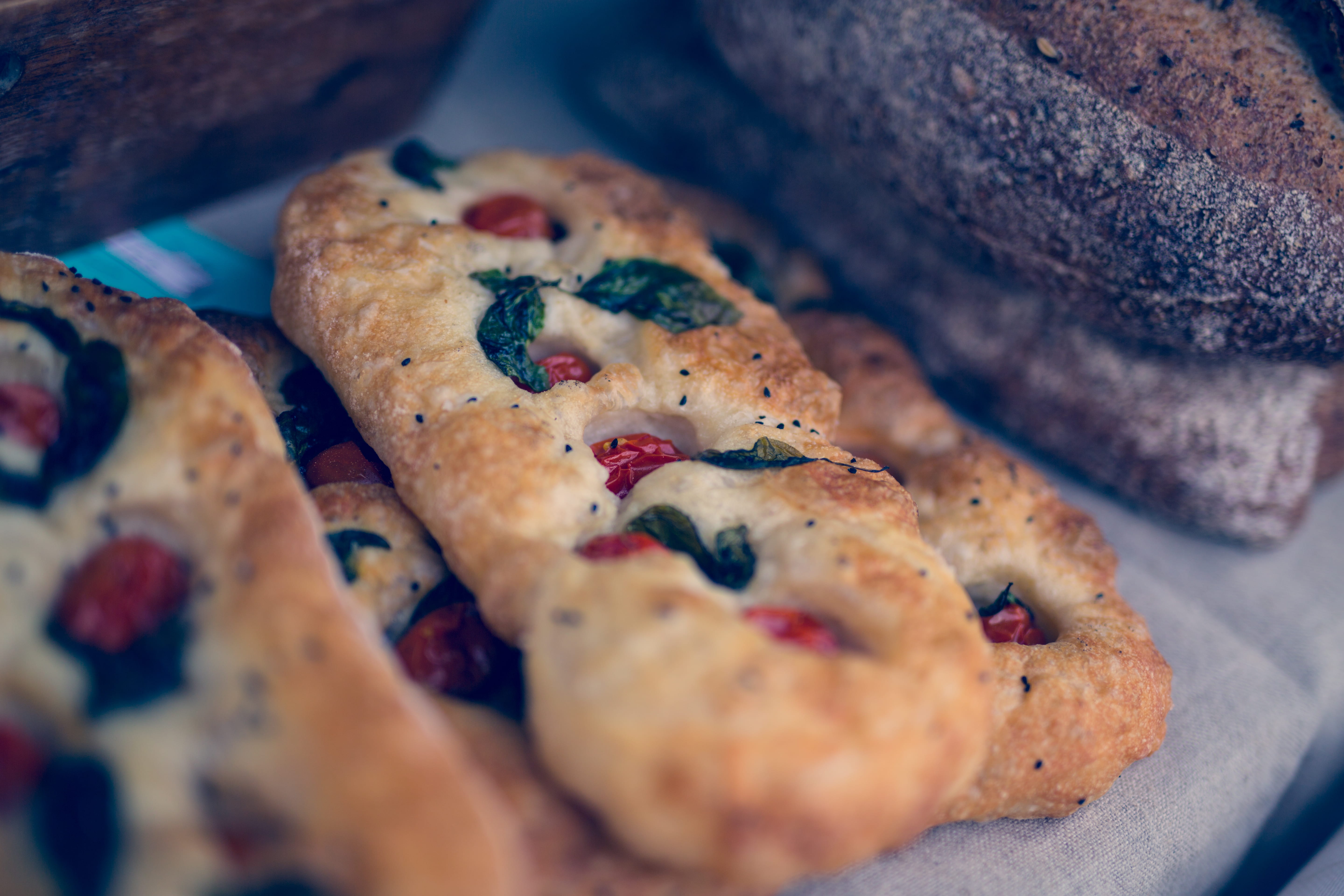 dairy product, baked, carbohydrate - food type, delicious, craft bakery, no people, flat, tomato, vegetarian food, eat, gray, surface, 5K, vegetable, french food, HD Wallpaper