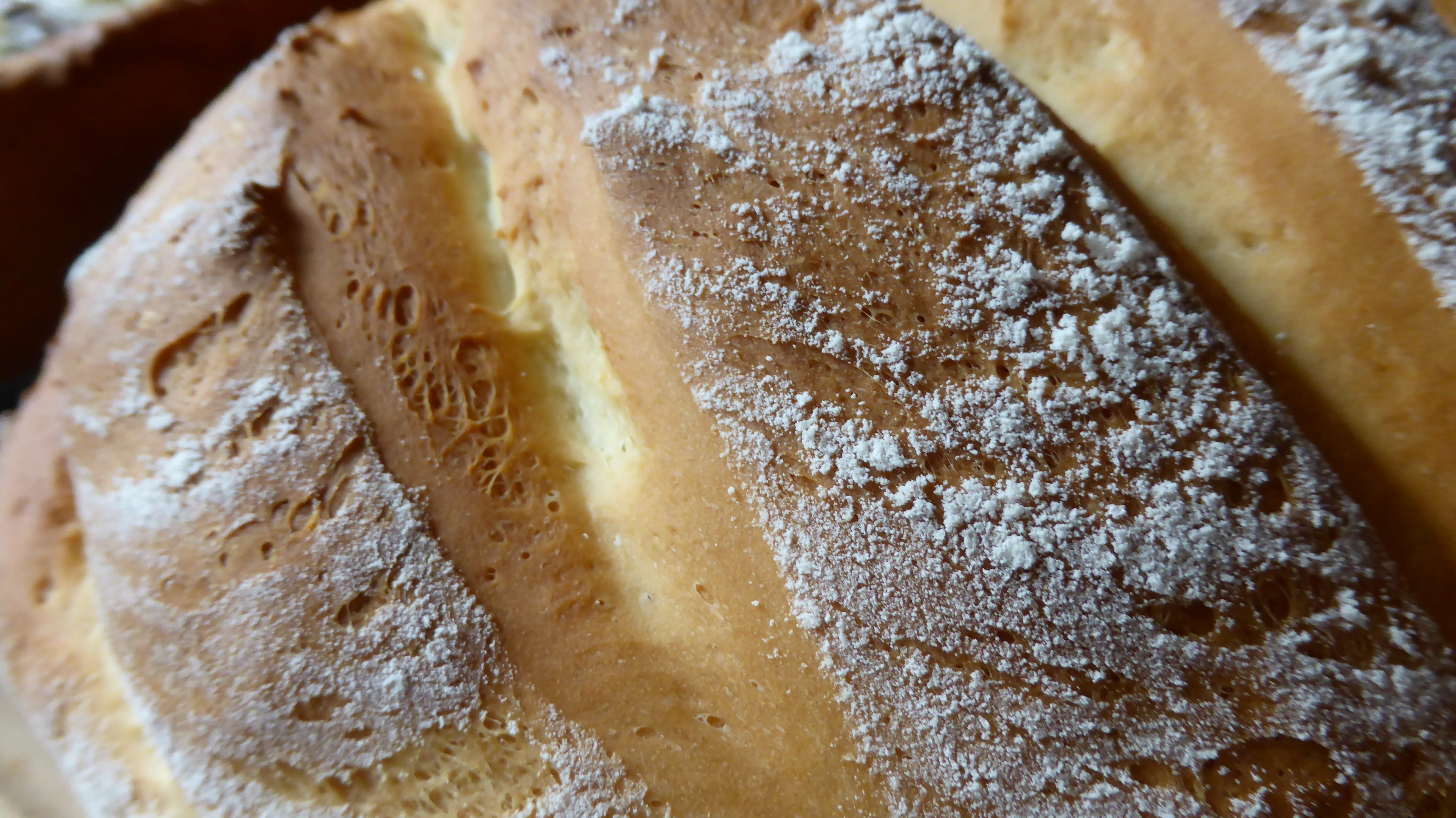 even baked, powdered sugar, still life, flour, ready-to-eat, brown, freshness, sweet food, directly above, bread, french food, kitchen, no people, budget, HD Wallpaper