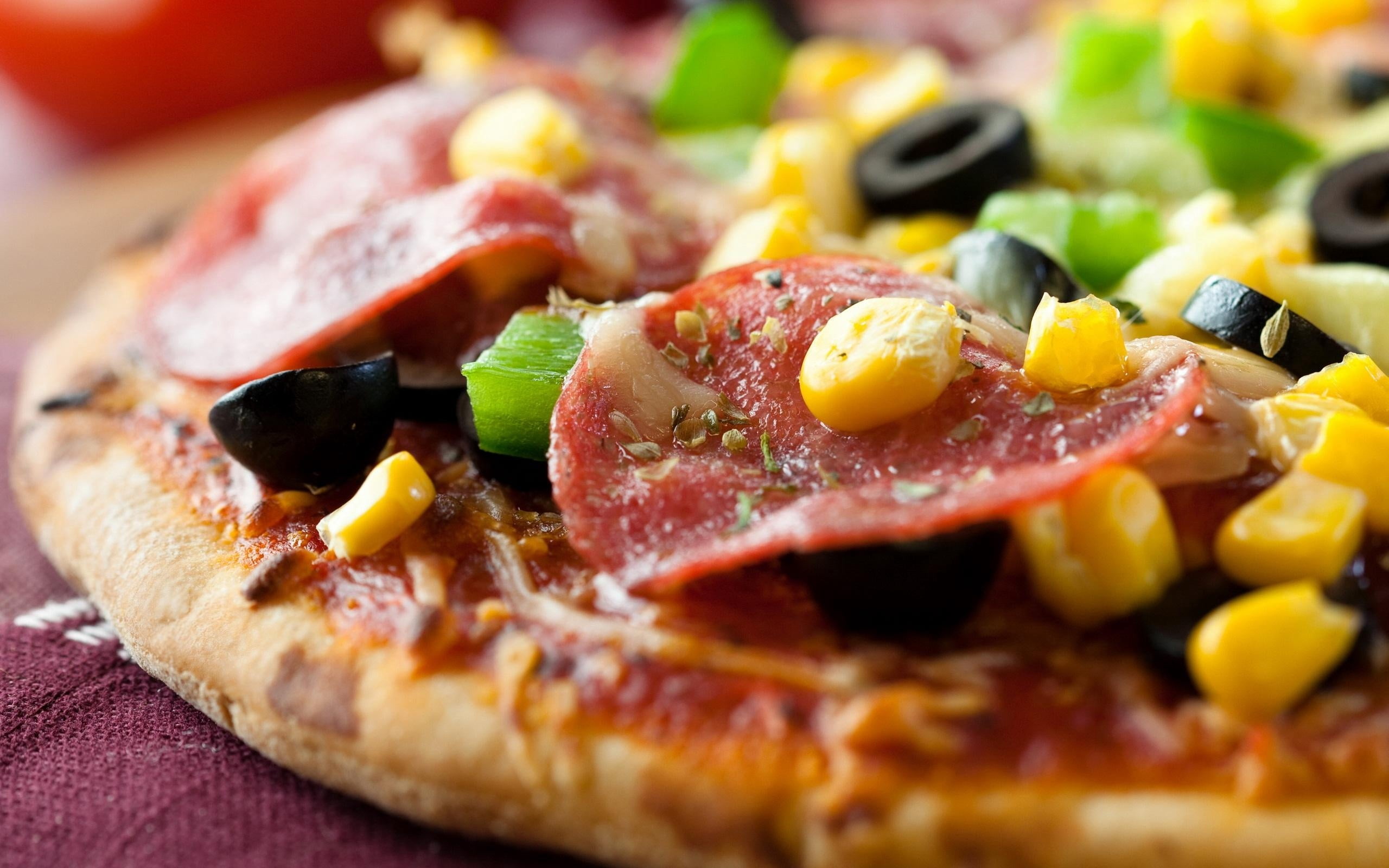 herb, red, 2K, food And Drink, close-up, mozzarella, ham, basil, pepper - Vegetable, snack, edible Mushroom, healthy Eating, salami, savory Sauce, vegetarian Food, HD Wallpaper