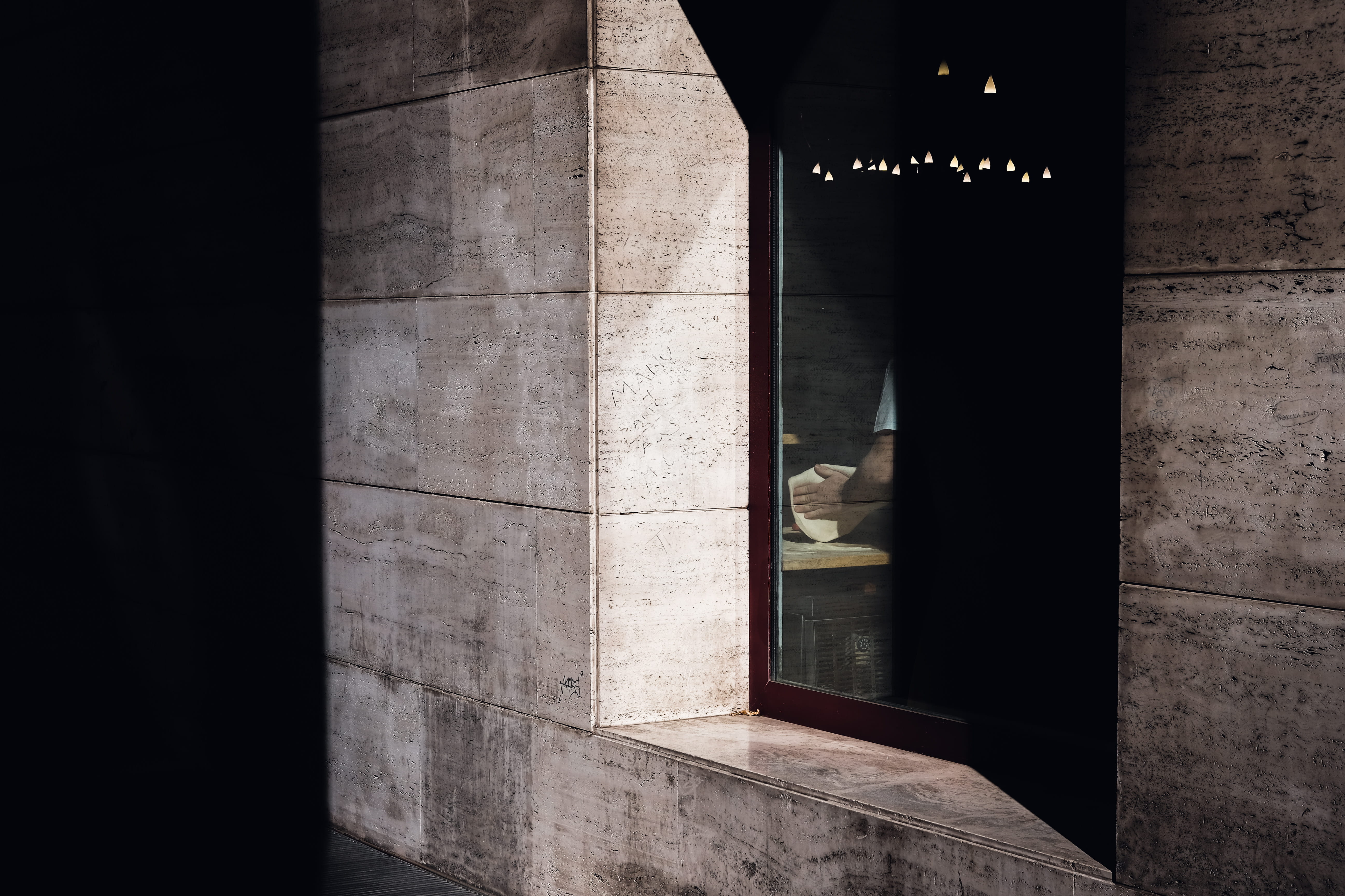 darkness, pillar, entrance, bathroom, shadow, street photography, pizza maker, architecture, window, communication, flooring, white, 5K, banister, door, HD Wallpaper