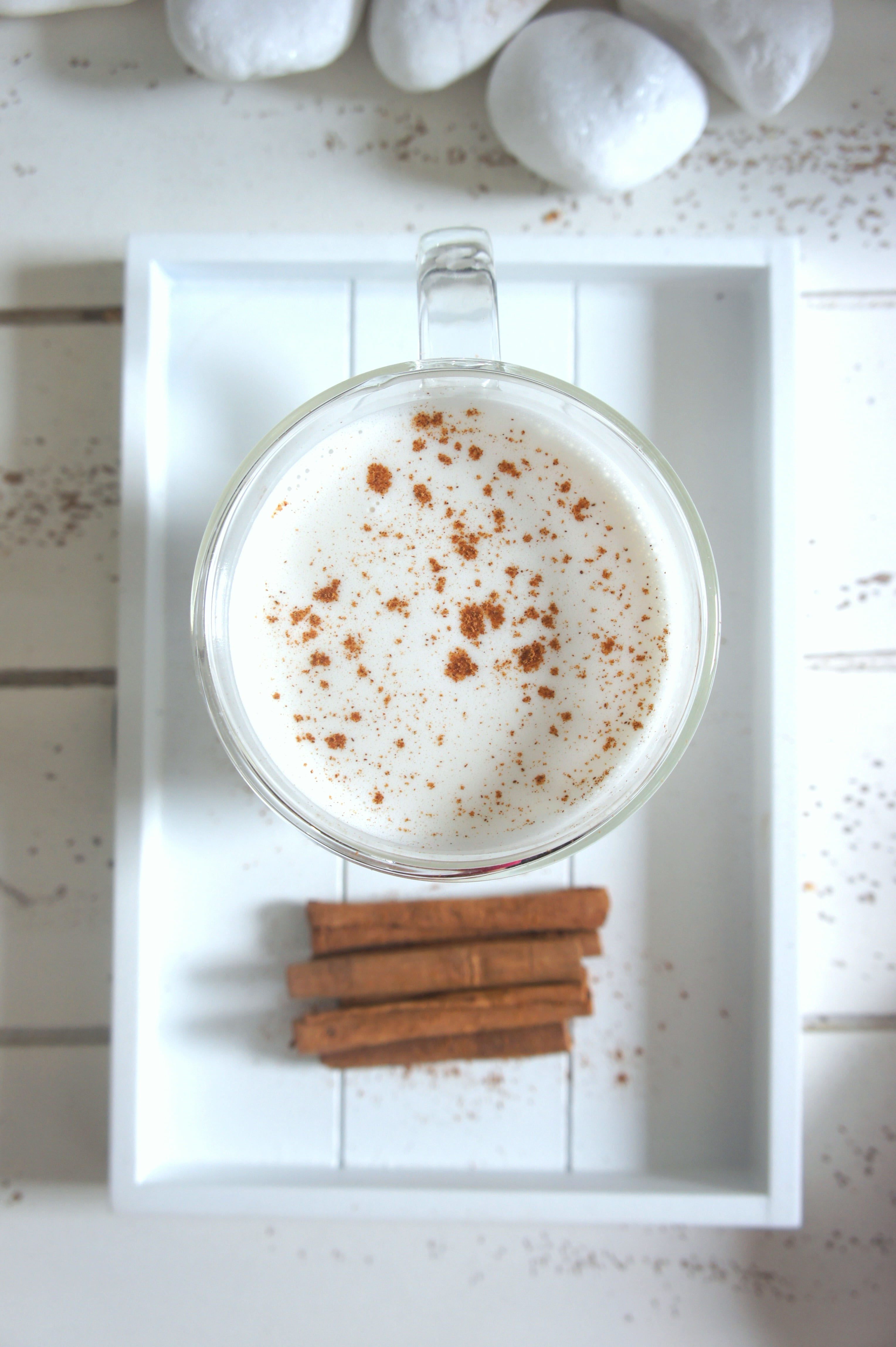 high angle view, sweet, latte, focus, freshness, cinnamon sticks, table, still life, beverage, 4K, refreshment, hot drink, photography, directly above, Phone HD Wallpaper