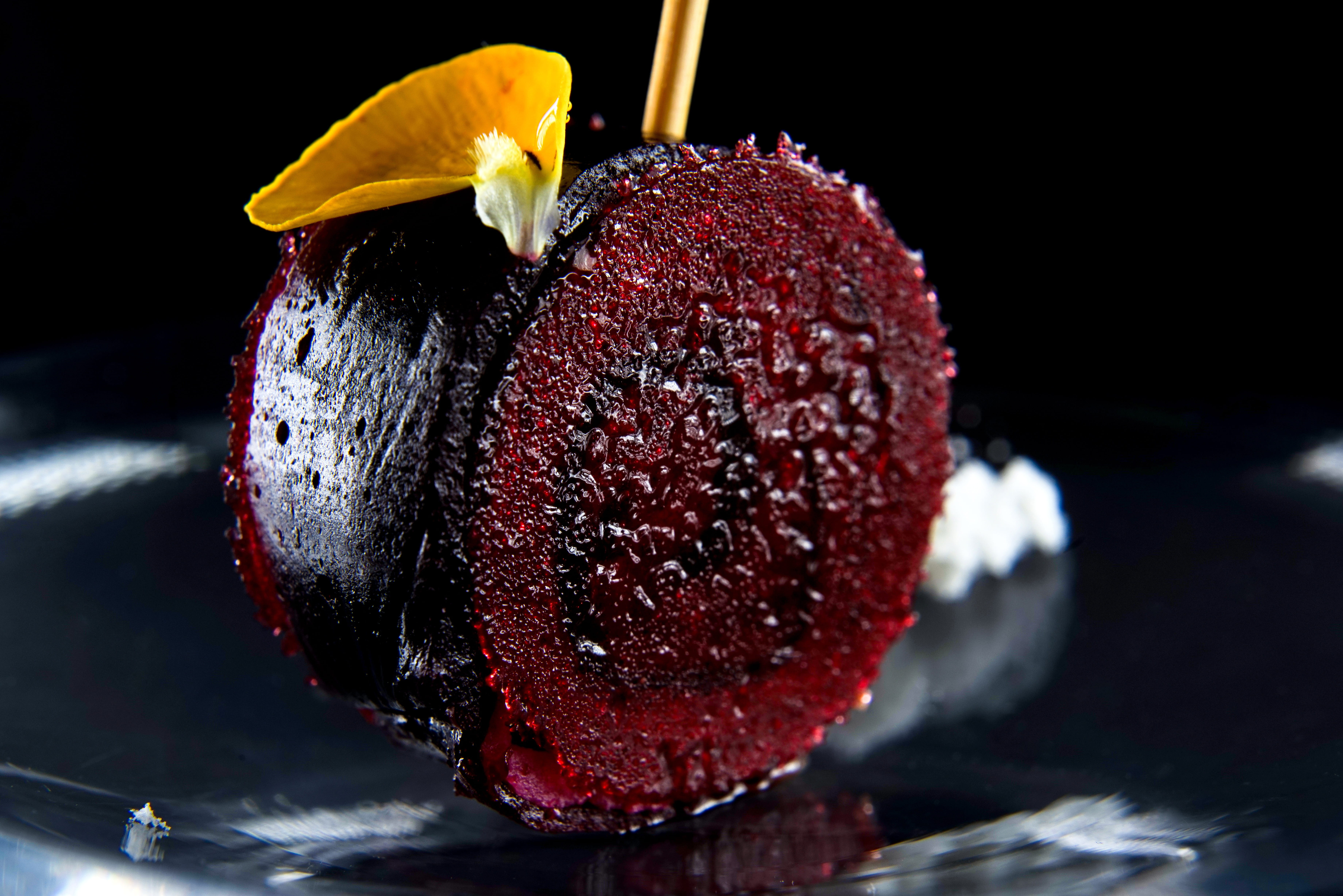 wellbeing, sweet, no people, fruit, flower, food, dessert, 5K, indoors, studio shot, strawberry, one animal, healthy eating, culture, red, berry fruit, HD Wallpaper