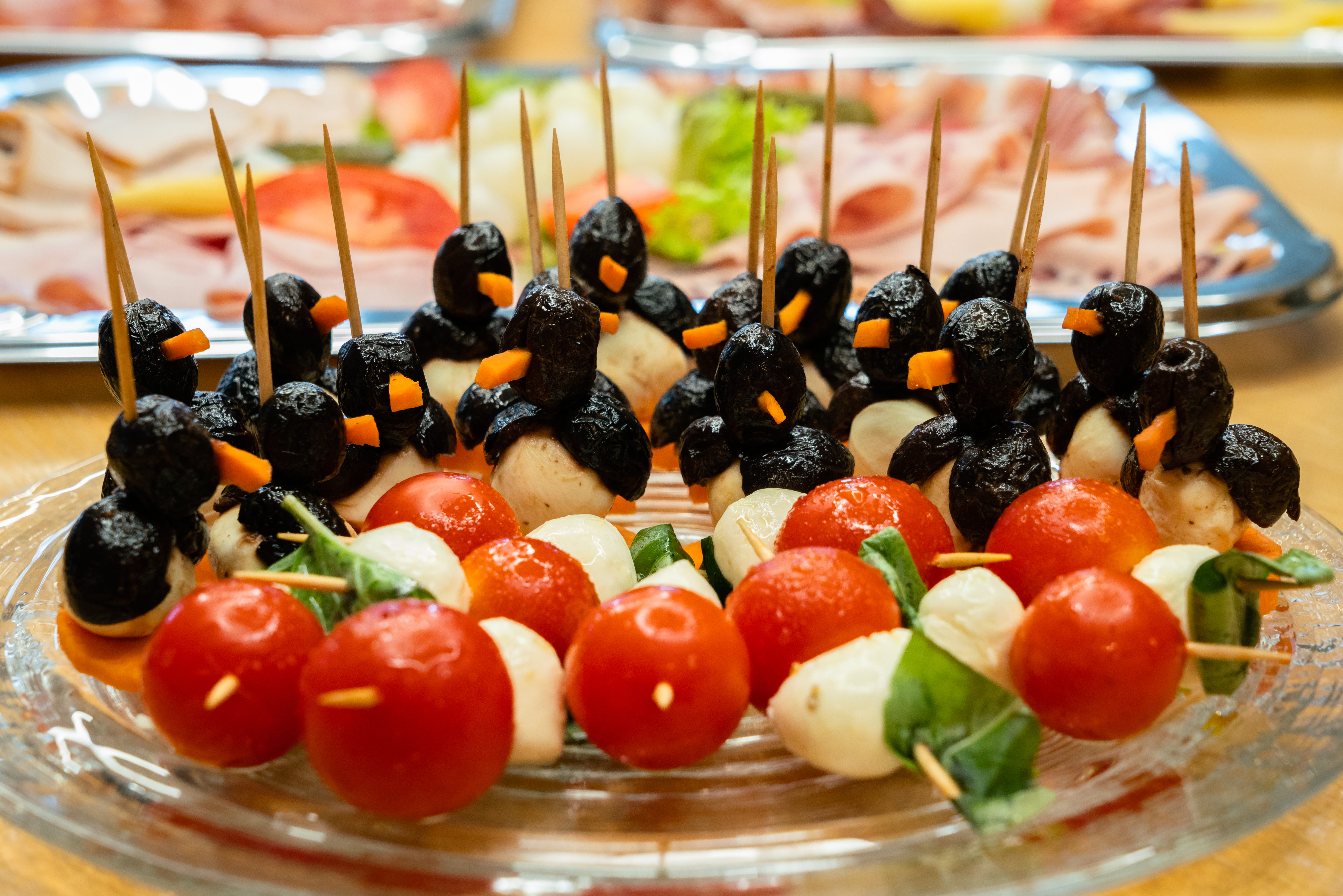 wellbeing, sweet food, cherry, indoors, culinary, indulgence, topped, sweet, food and drink, olives, icing, dessert, tomato, platter, food, healthy eating, HD Wallpaper