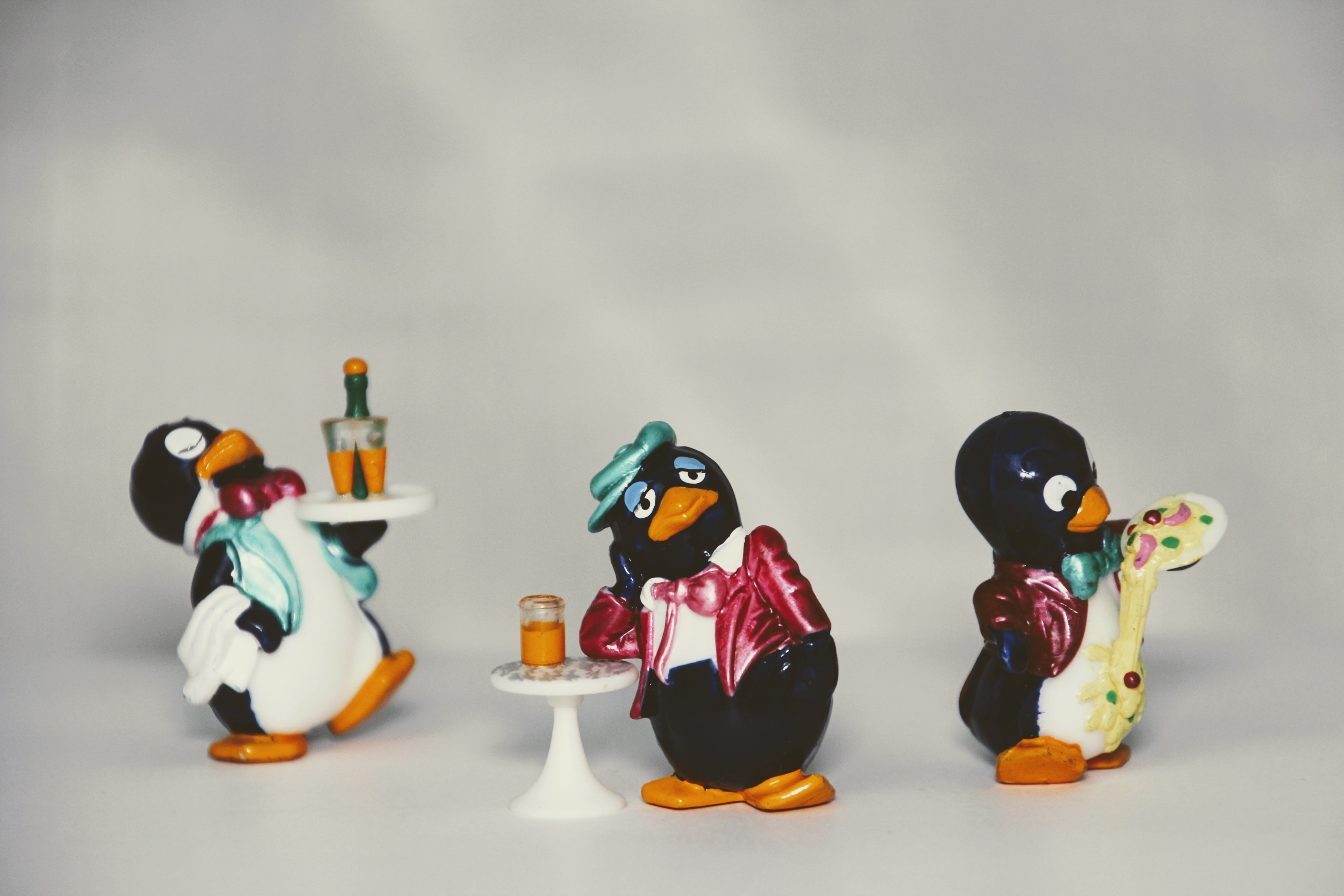 human representation, modena, male likeness, cloud - sky, lego, Pingu, still life, überraschungseifigur, indoors, multi colored, full length, studio shot, HD Wallpaper
