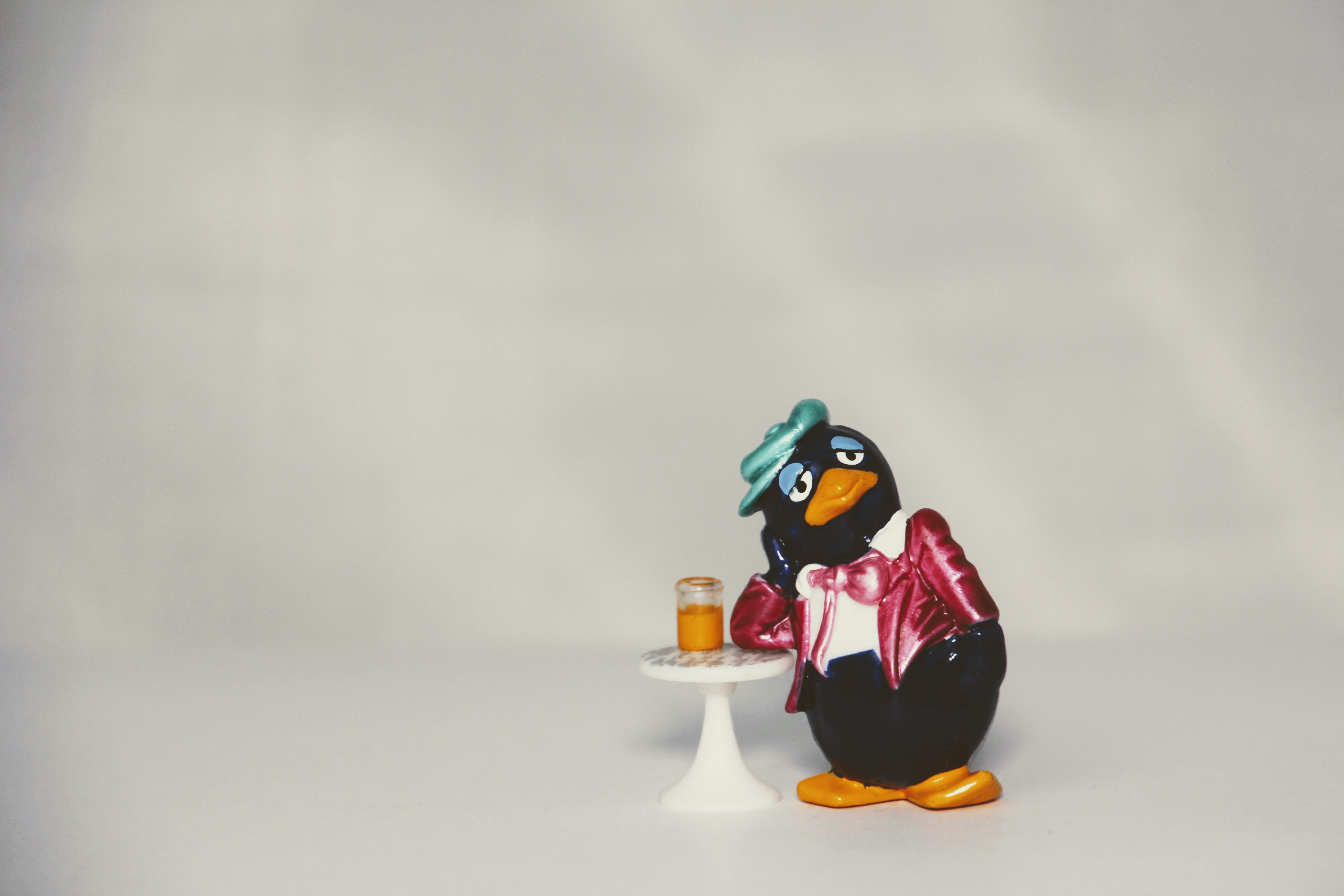 toys, copy space, livestock, tray, creativity, cup, close-up, male likeness, toy, studio shot, Pingu, serve, modena, day, no people, mammal, beverages, HD Wallpaper