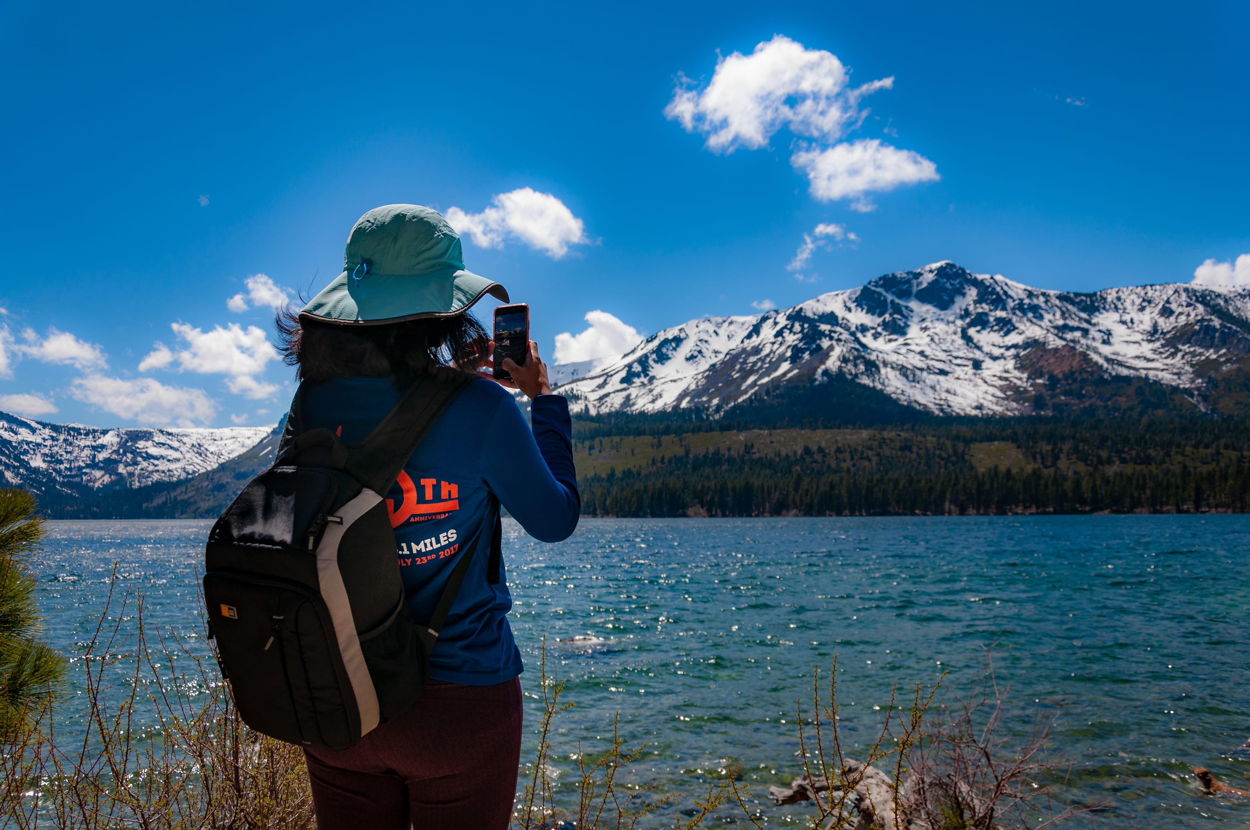 lake tahoe, three quarter length, non-urban scene, snowcaps, water, adventure, one person, beauty in nature, mountains, standing, mountain, real people, HD Wallpaper