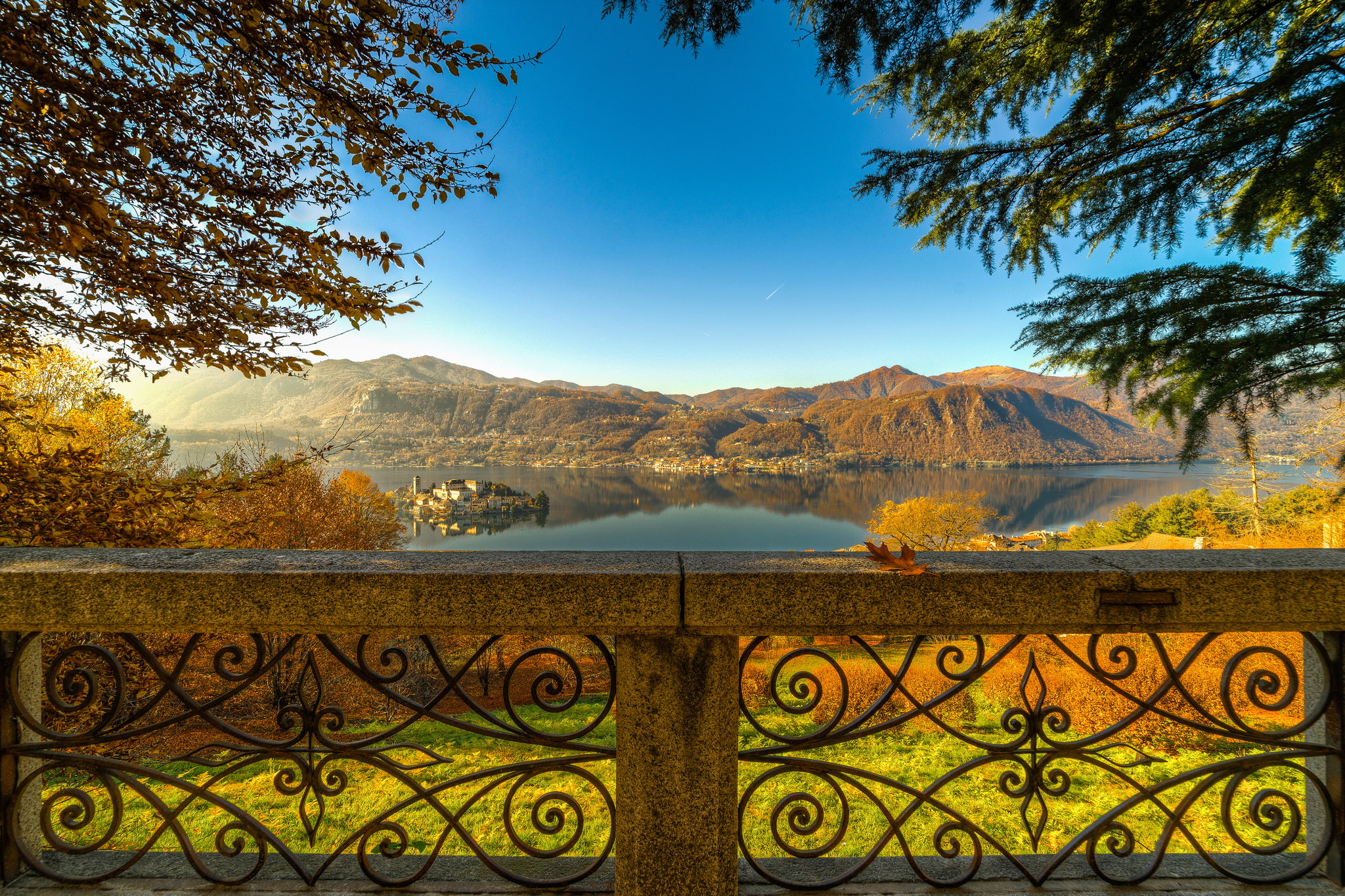 island, Orta San Giulio, Lake Orta, the parapet, Piedmont, The Island Of San Giulio, mountains, branches, 1080P, view, Italy, lake, HD Wallpaper