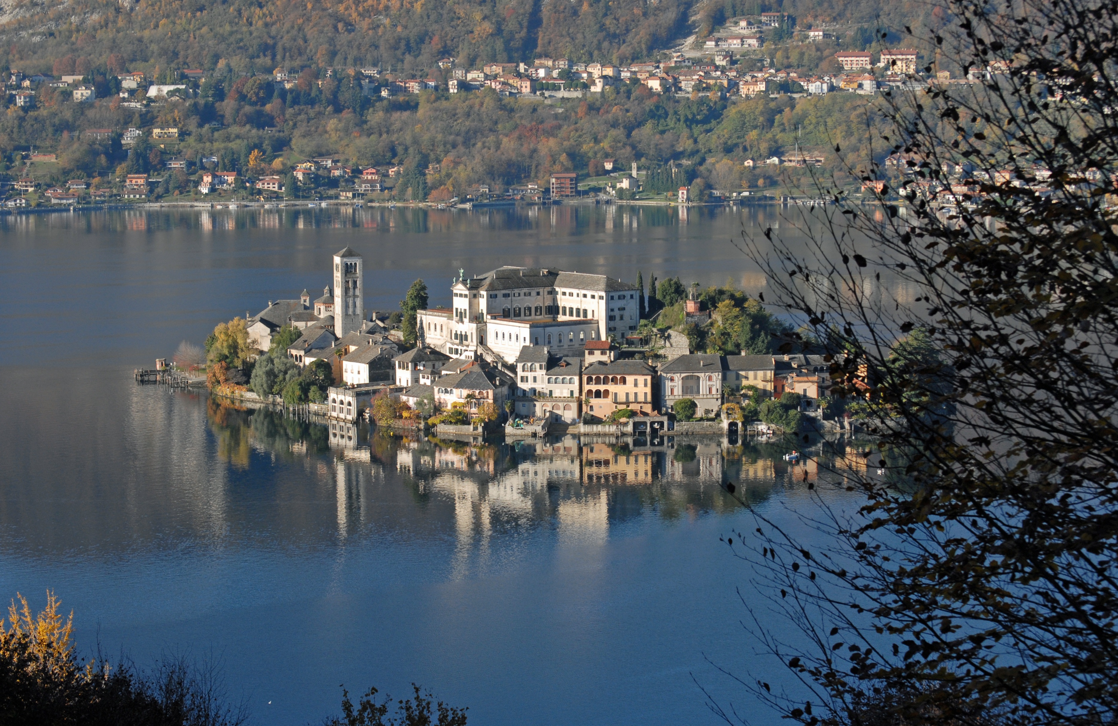 building, orta san giulio, nature, italy, outdoors, architecture, building exterior, plant, river, house, day, high angle view, waterfront, reflection, HD Wallpaper