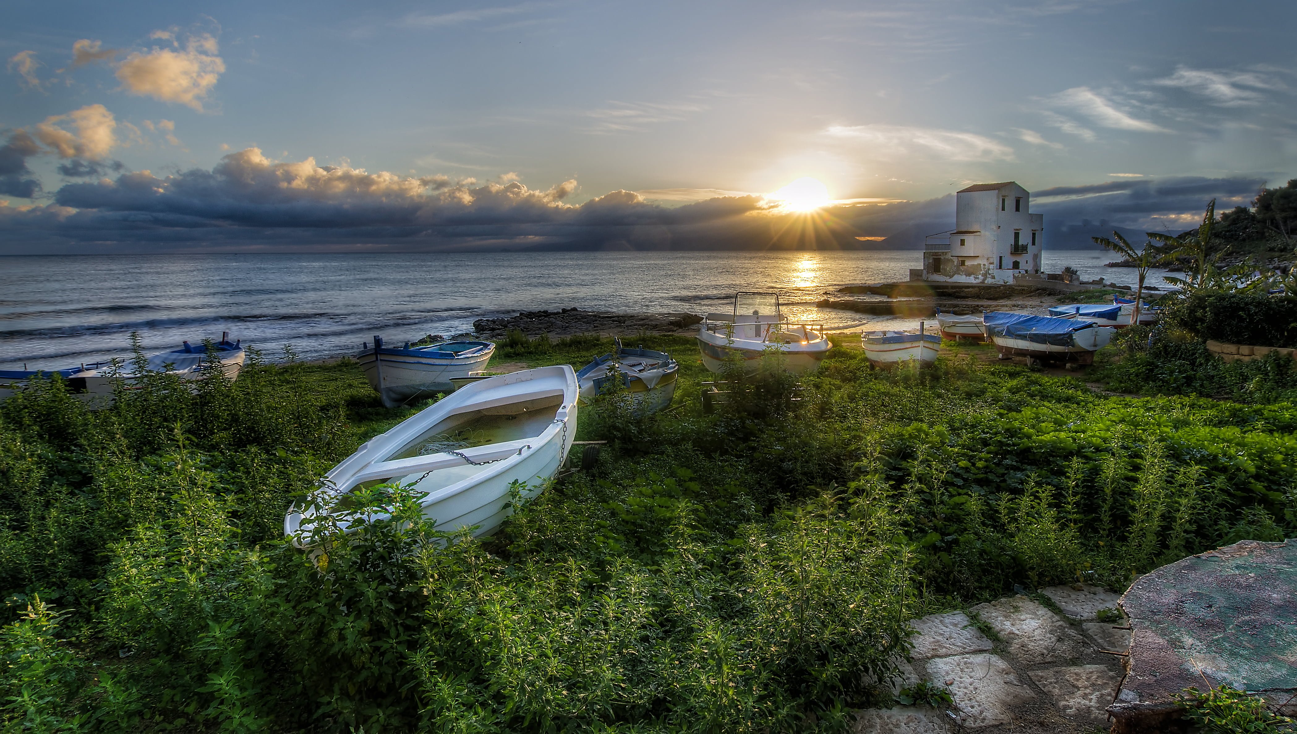wooden, sea, white, boats, sunrise, grasses, HDR, 4K, sky, mare, green, Nikon, boat, HD Wallpaper