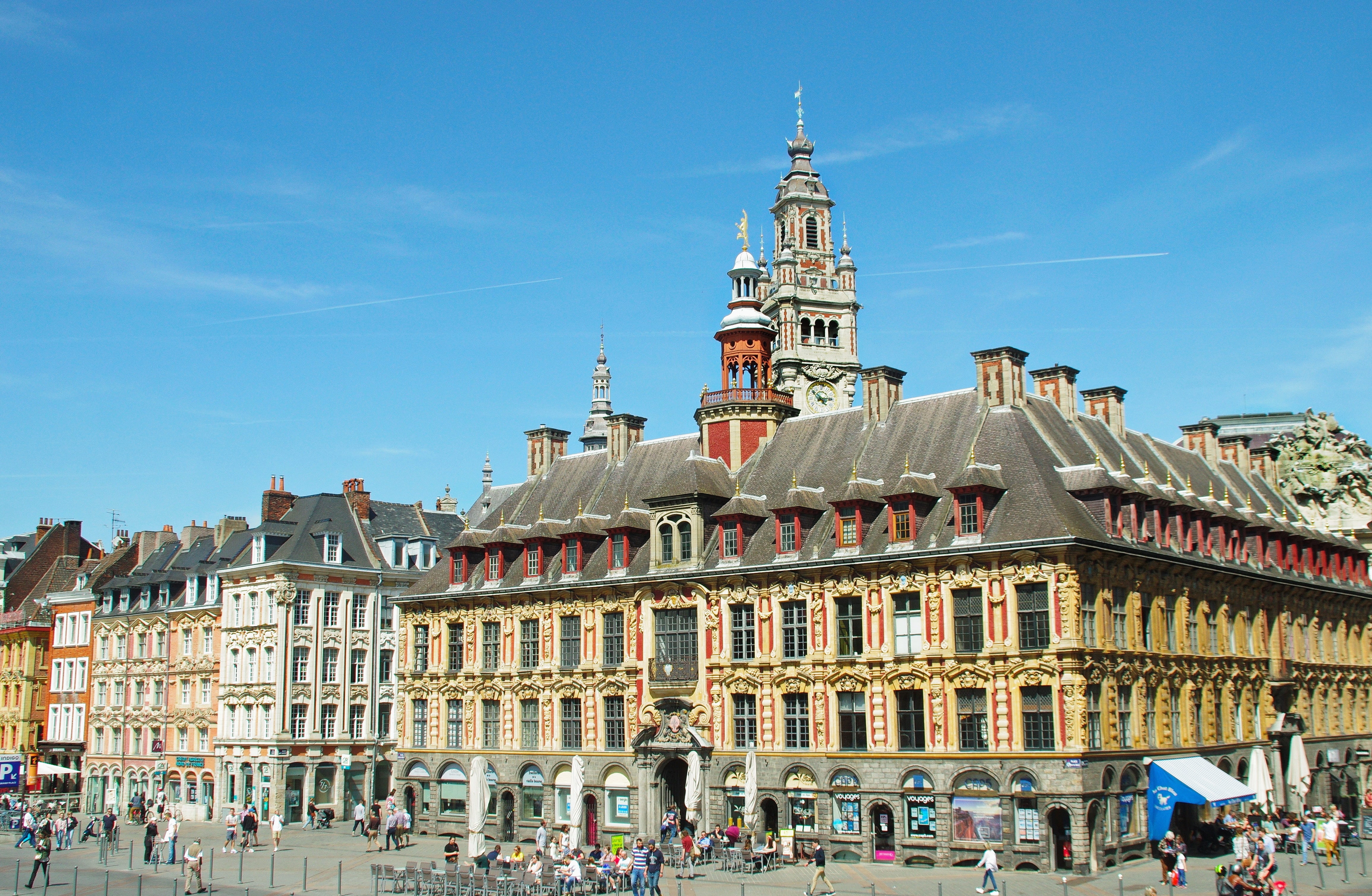 tall - high, built structure, Old Stock, travel, 4K, building exterior, Grand-Place, near, history, building, group, spire, travel destinations, the past, HD Wallpaper