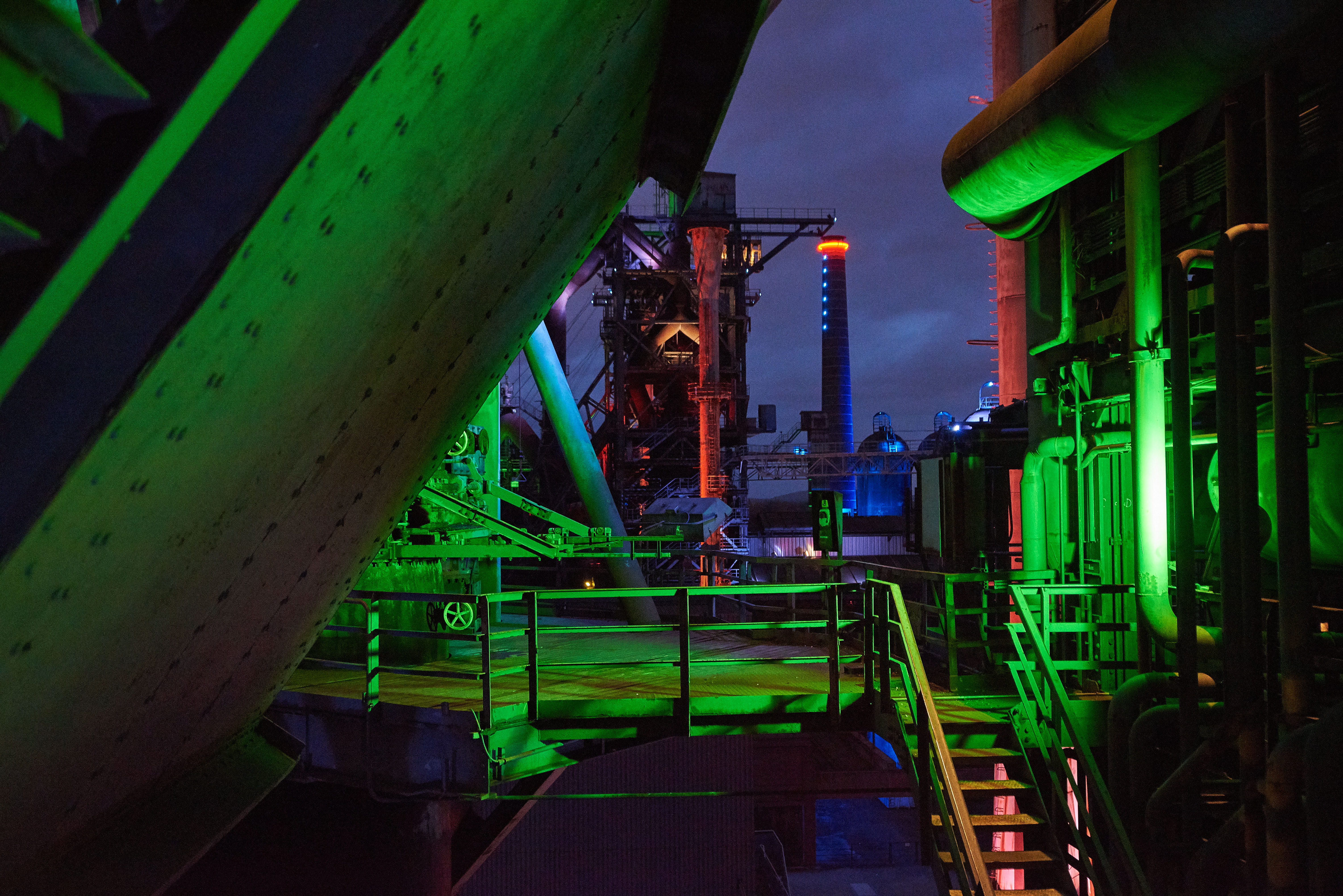 night, old, nature, built structure, building exterior, industry, 5K, technology, factory, outdoors, metal industry, landschaftspark duisburg-nord, light, HD Wallpaper