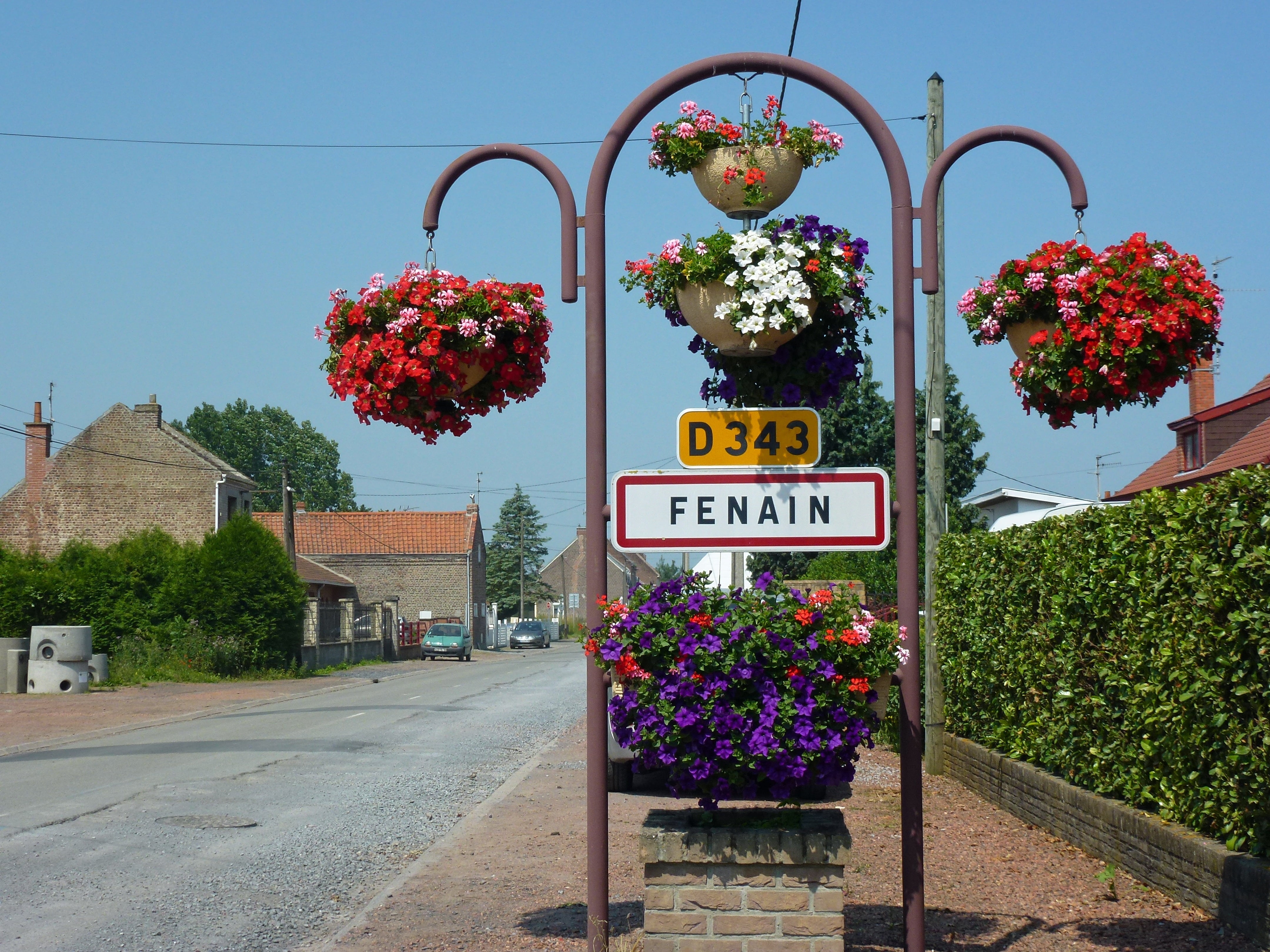 beauty in nature, day, town, plant, nature, road, western script, growth, flowering plant, cities, france, buildings, street, nord, building exterior, outdoors, HD Wallpaper