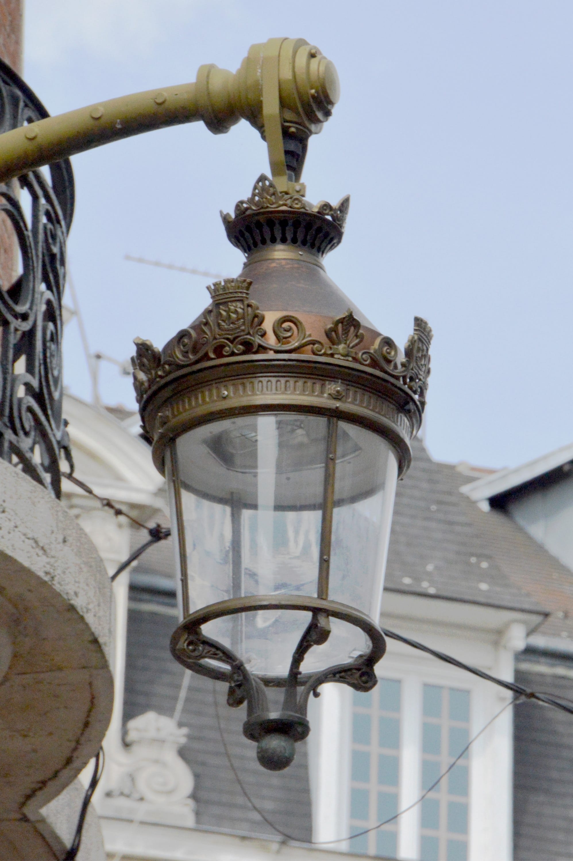 lighting equipment, focus on foreground, ornate, lantern, metal, theatre square, electric lamp, street, lille, day, prefecture of the north, street light, Phone HD Wallpaper