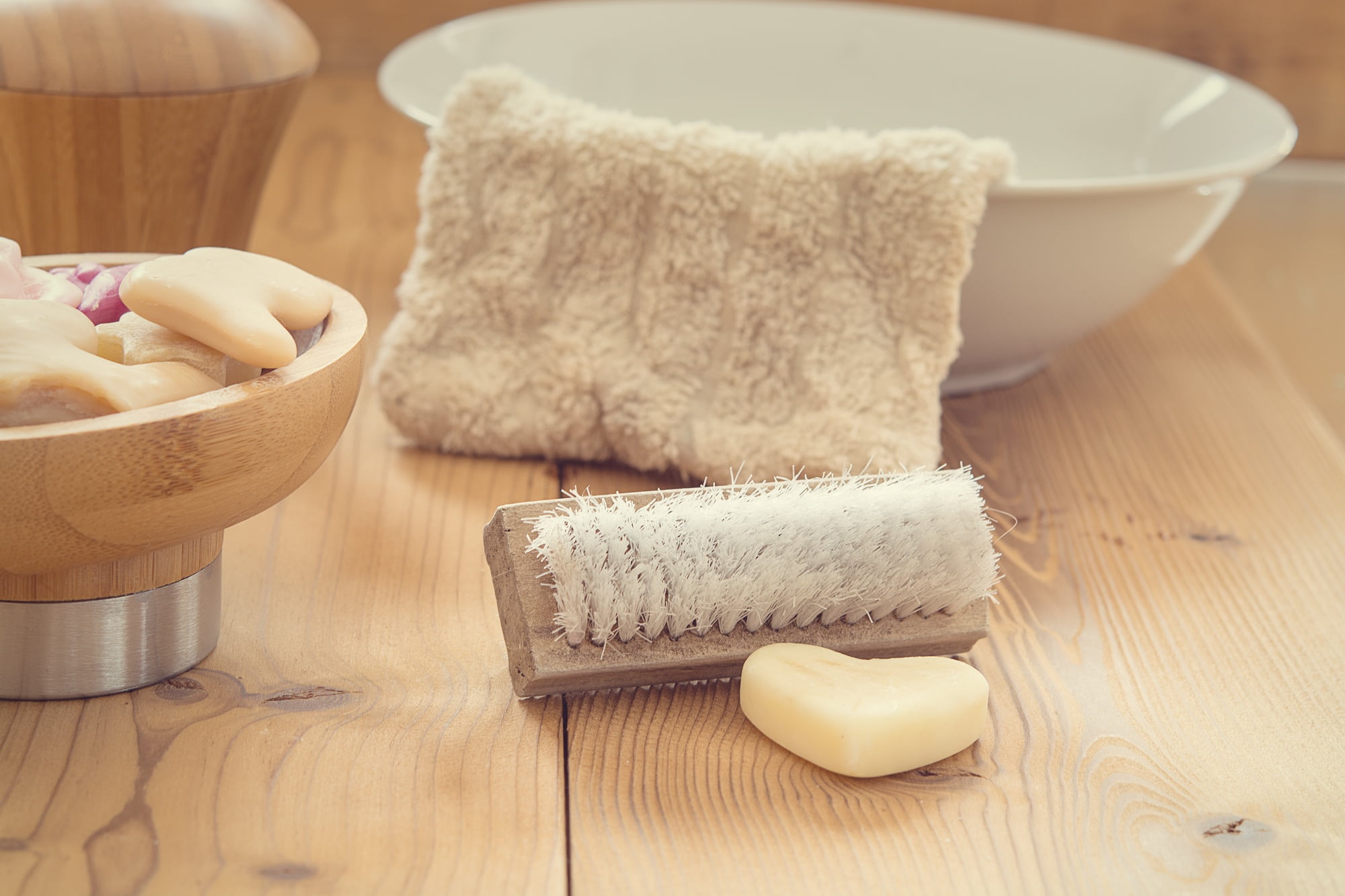 hygiene products, no people, food, softness, heart, container, wellbeing, bad, beside, toiletries, wash, 1080P, wood - Material, beauty spa, relaxation, HD Wallpaper