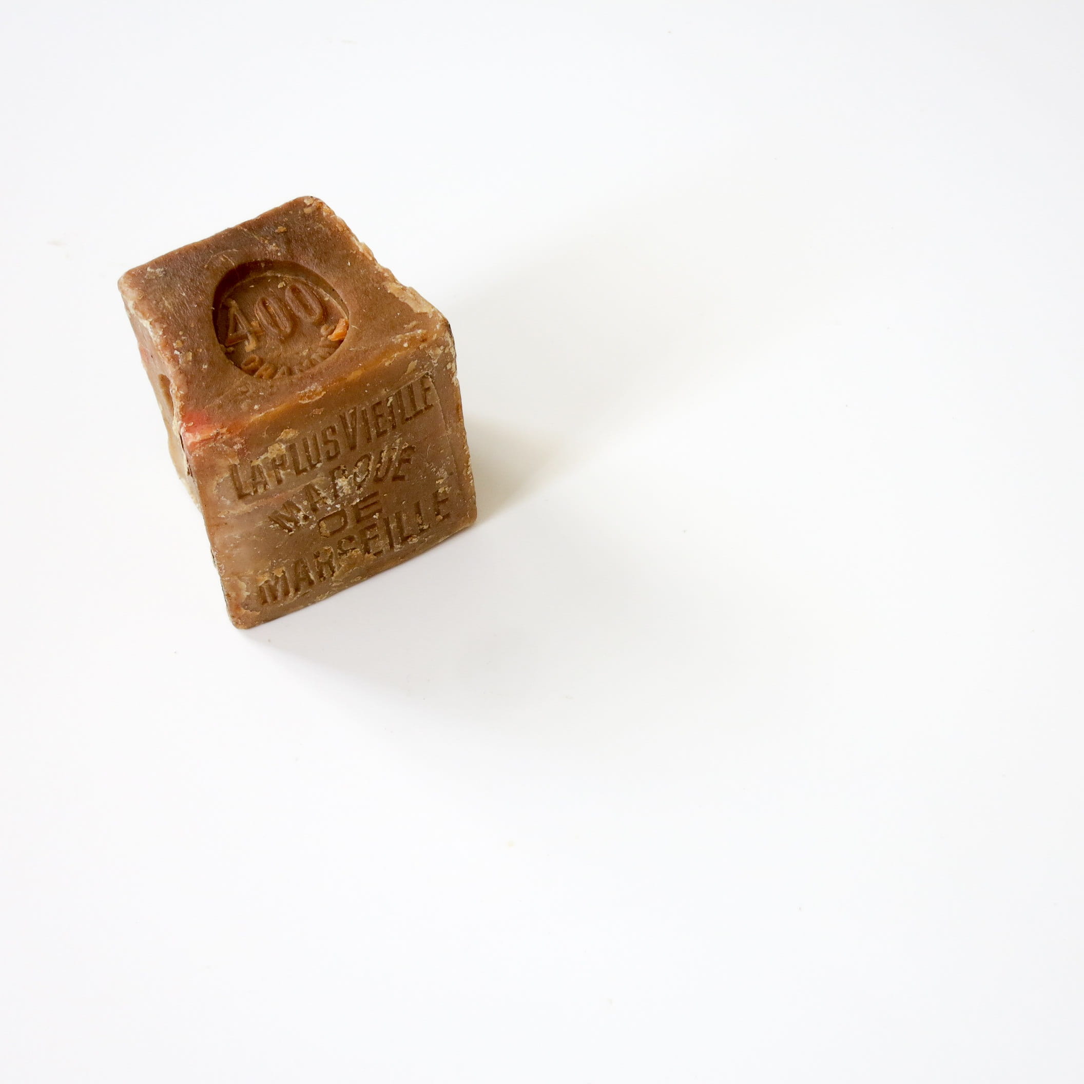 food and drink, cut out, currency, Natural, gold colored, coin, studio shot, single object, marseille soap, 1080P, still life, business, economy, high angle view, Phone HD Wallpaper