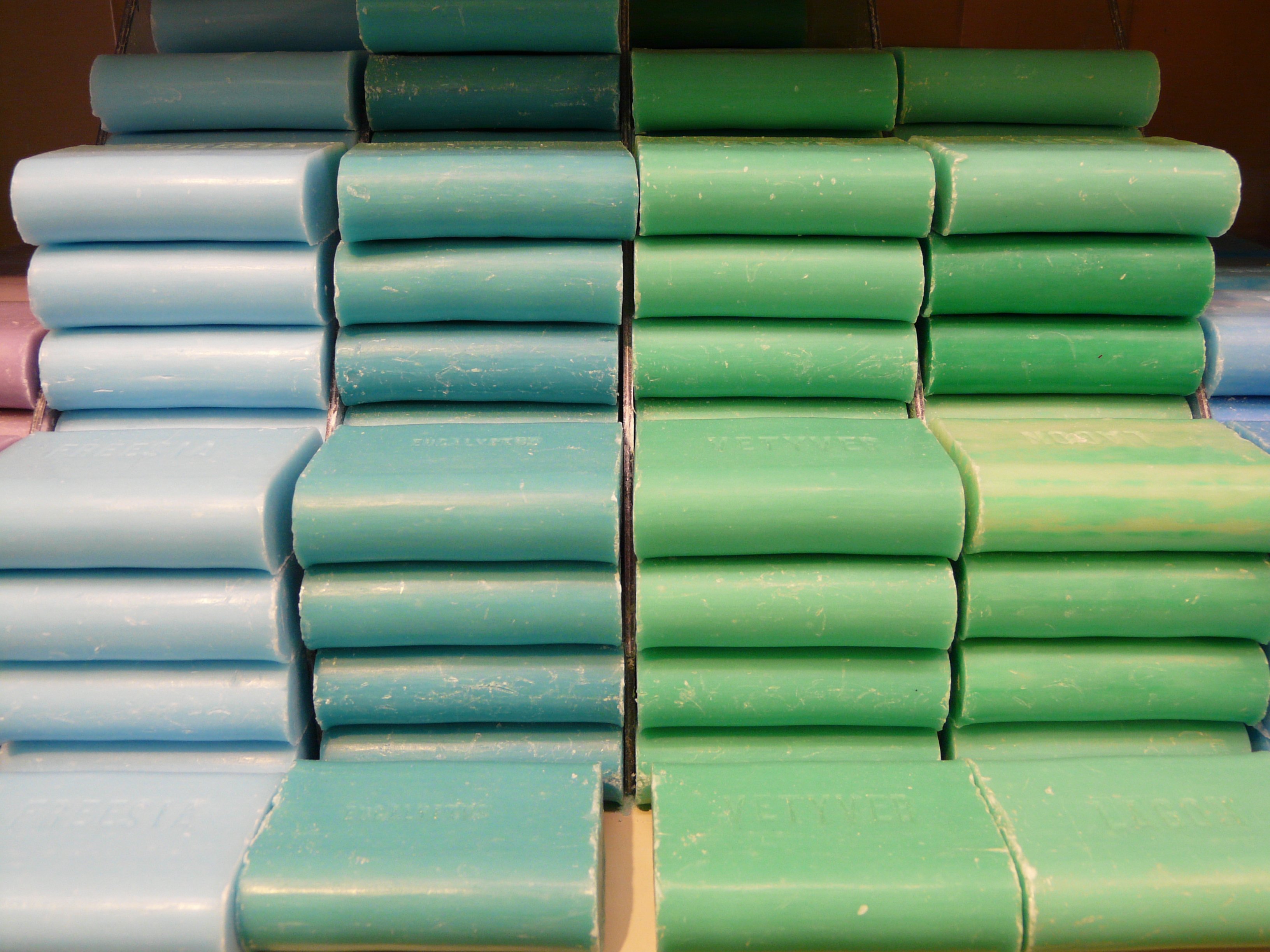 regulation, sort, lot, tower, color, for sale, odors, backgrounds, arrangement, green color, gift, sorting, choice, bar, indoors, 2K, metal, in a row, HD Wallpaper