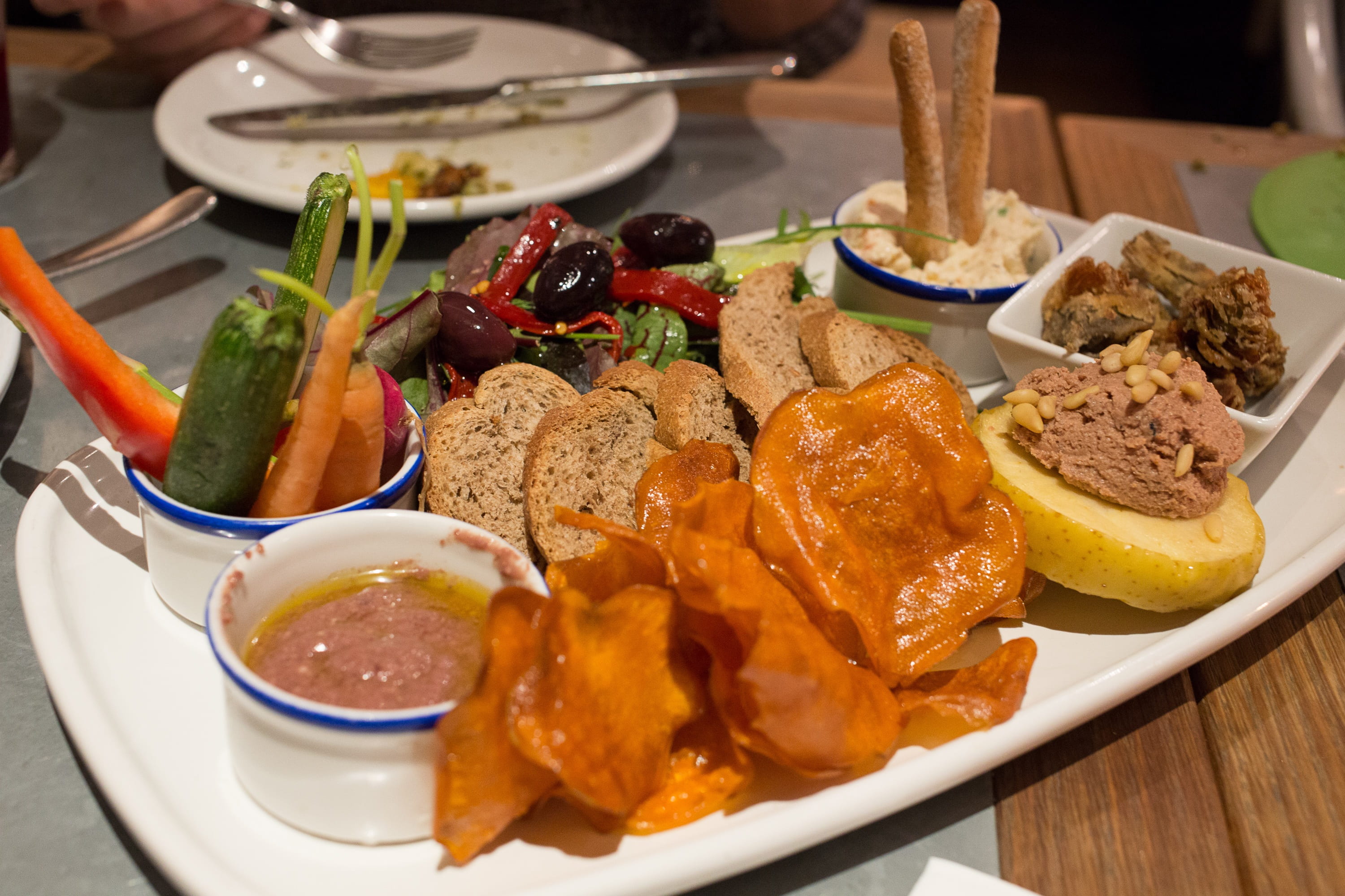 close-up, healthy eating, vegetable, food and drink, serving size, barcelona, dip, indoors, no people, meat, ready-to-eat, delicious, plate, spanish cousine, HD Wallpaper