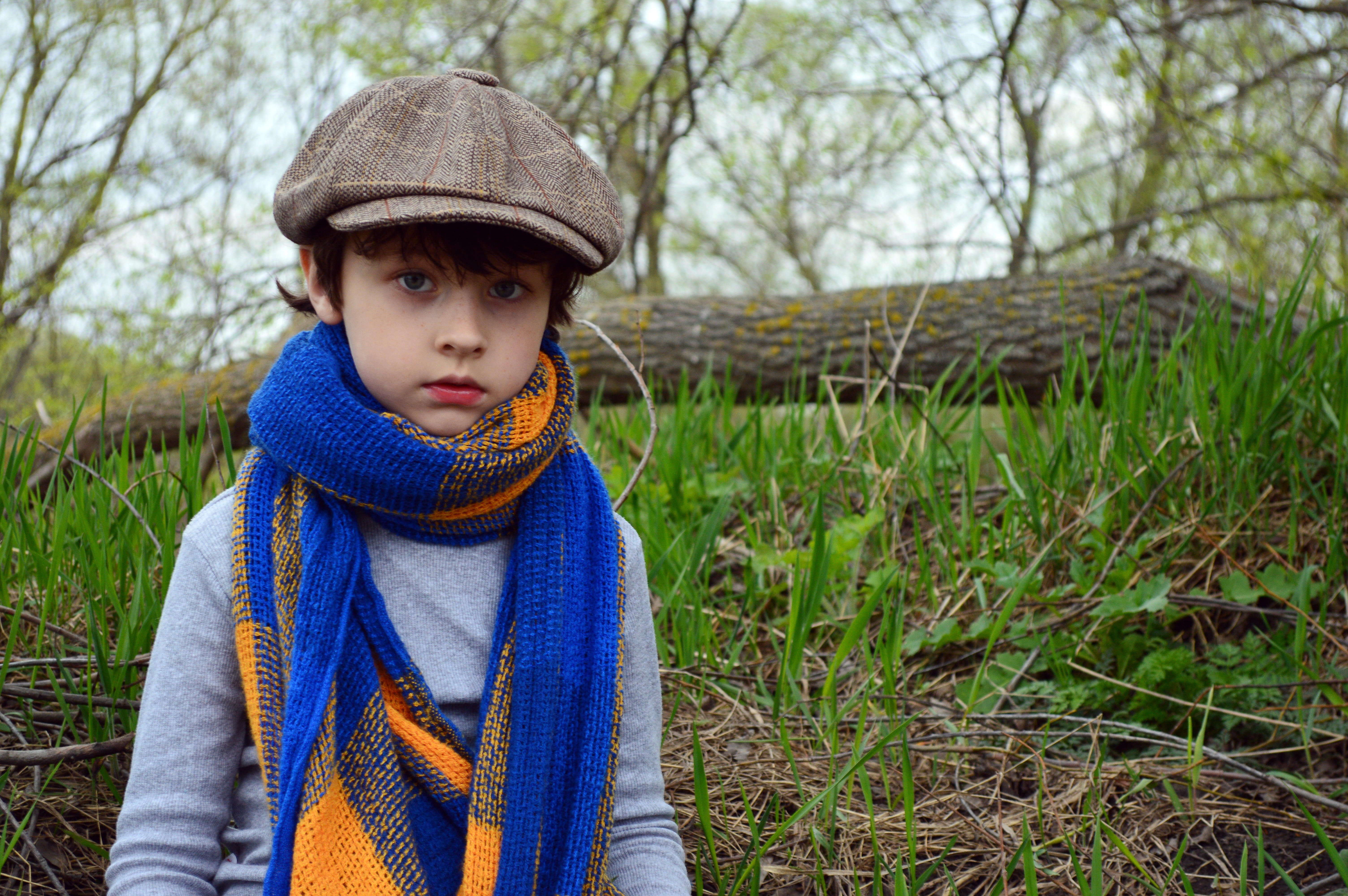outdoors, plant, toddler, people, caps, scarves, model, nature, guy, warm clothing, autumn, looking at camera, stroll, park, hat, portrait, leisure activity, HD Wallpaper