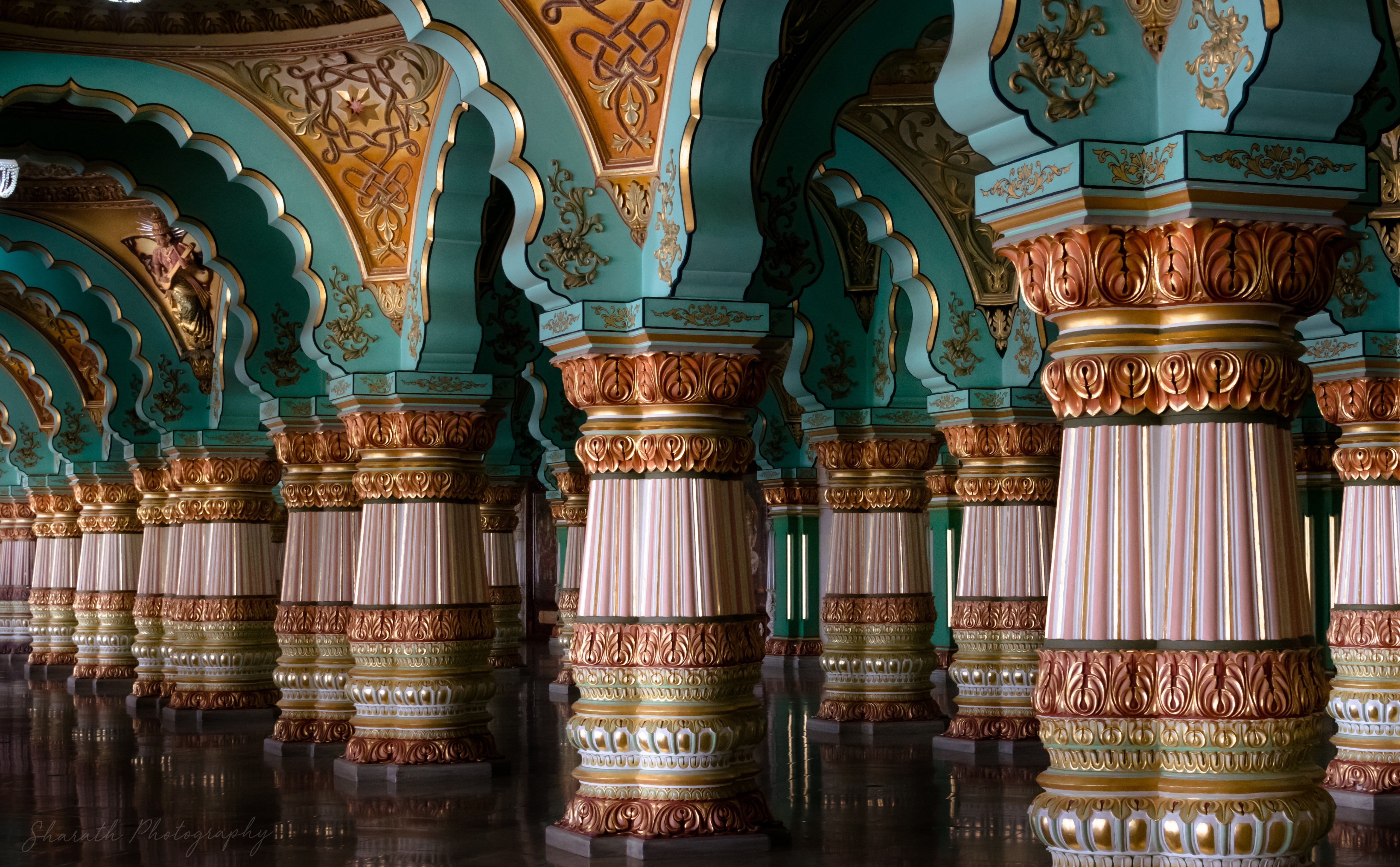 5K, no people, indoor, religion, indoors, gold colored, art and craft, design, building, the past, Architecture, place of worship, luxury, Palace, travel destinations, HD Wallpaper