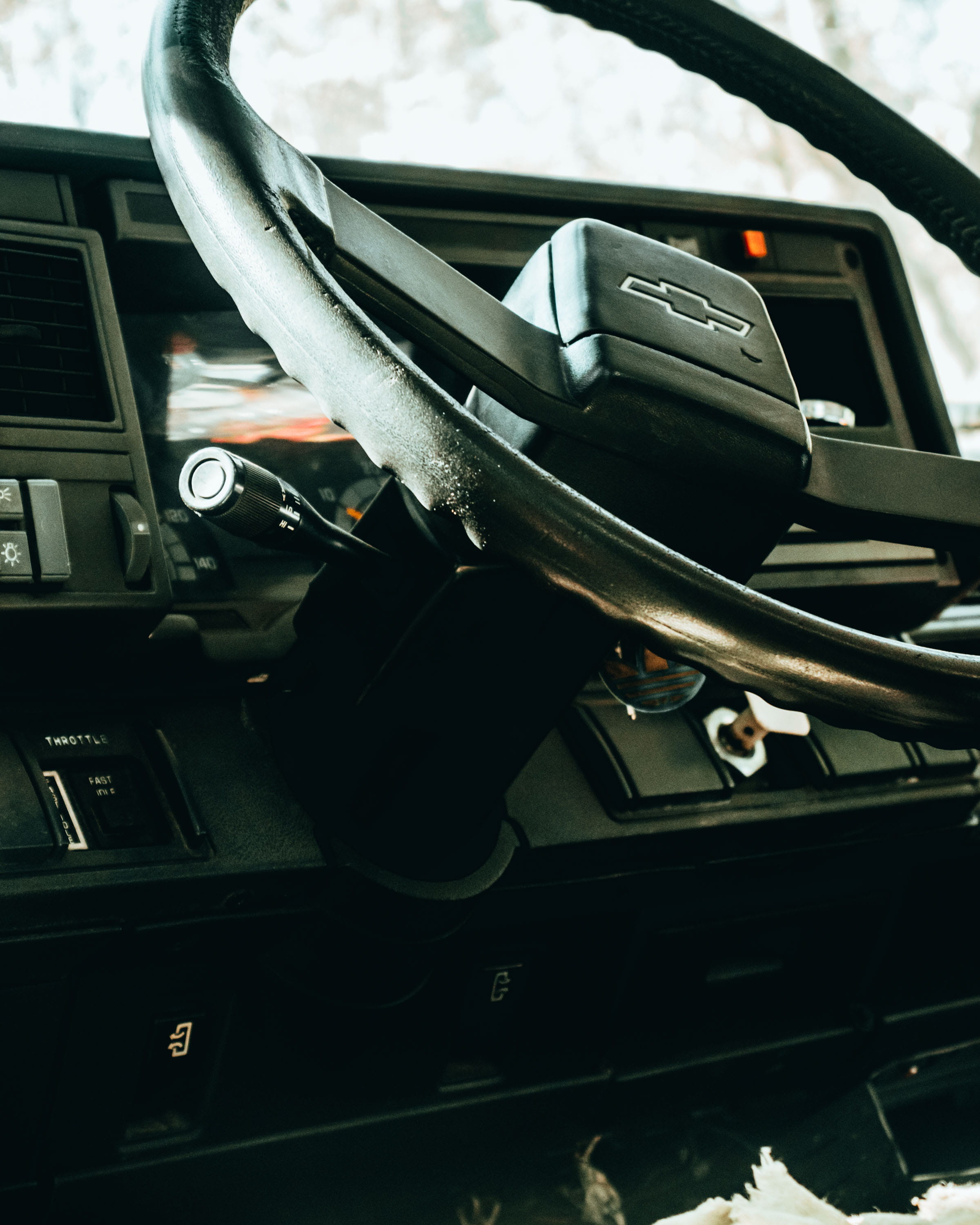 steering, automobile, electronics, dashboard, steering wheel, no people, vehicle interior, wheel, headrest, camion, cushion, cockpit, gearshift, vehicle, Phone HD Wallpaper