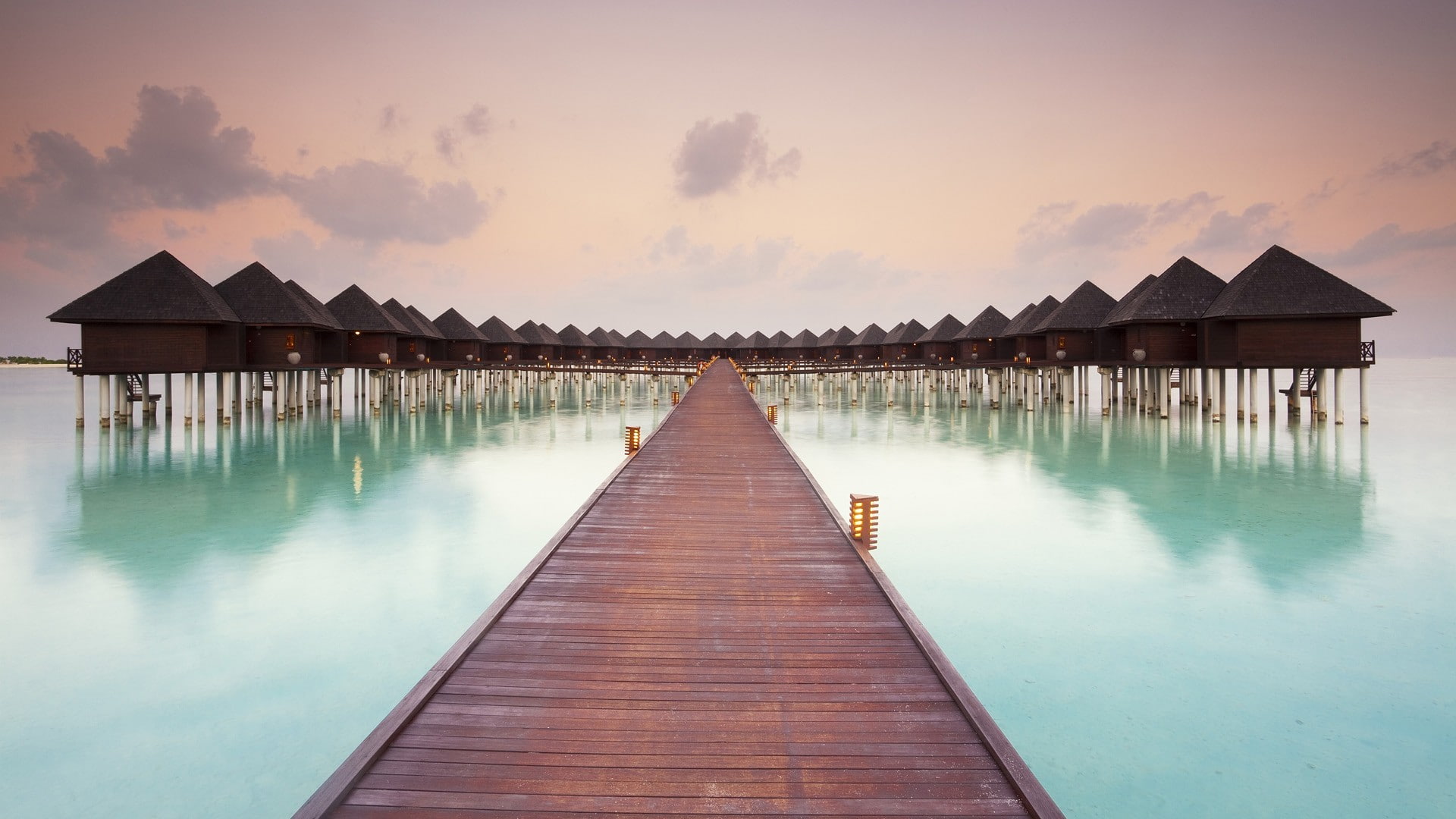 1080P, built structure, wood - material, tourist resort, house, architecture, sky, luxury, beauty in nature, scenics - nature, turquoise colored, sea, HD Wallpaper