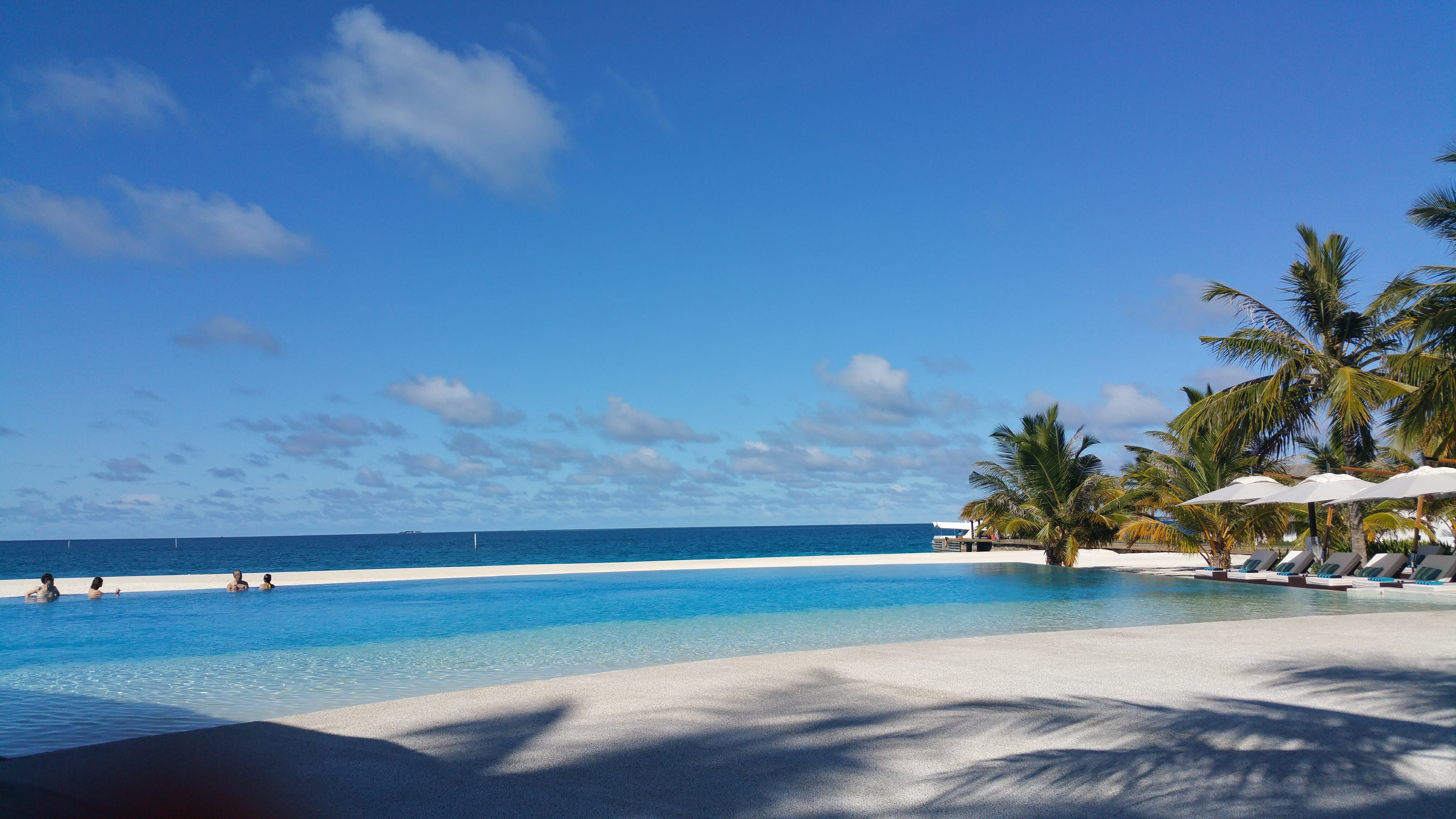 cabana, luxury, scenics, shore, paradise, coast, horizon over water, travel destinations, relaxation, swimming pool, holiday, travel, scenics - nature, HD Wallpaper