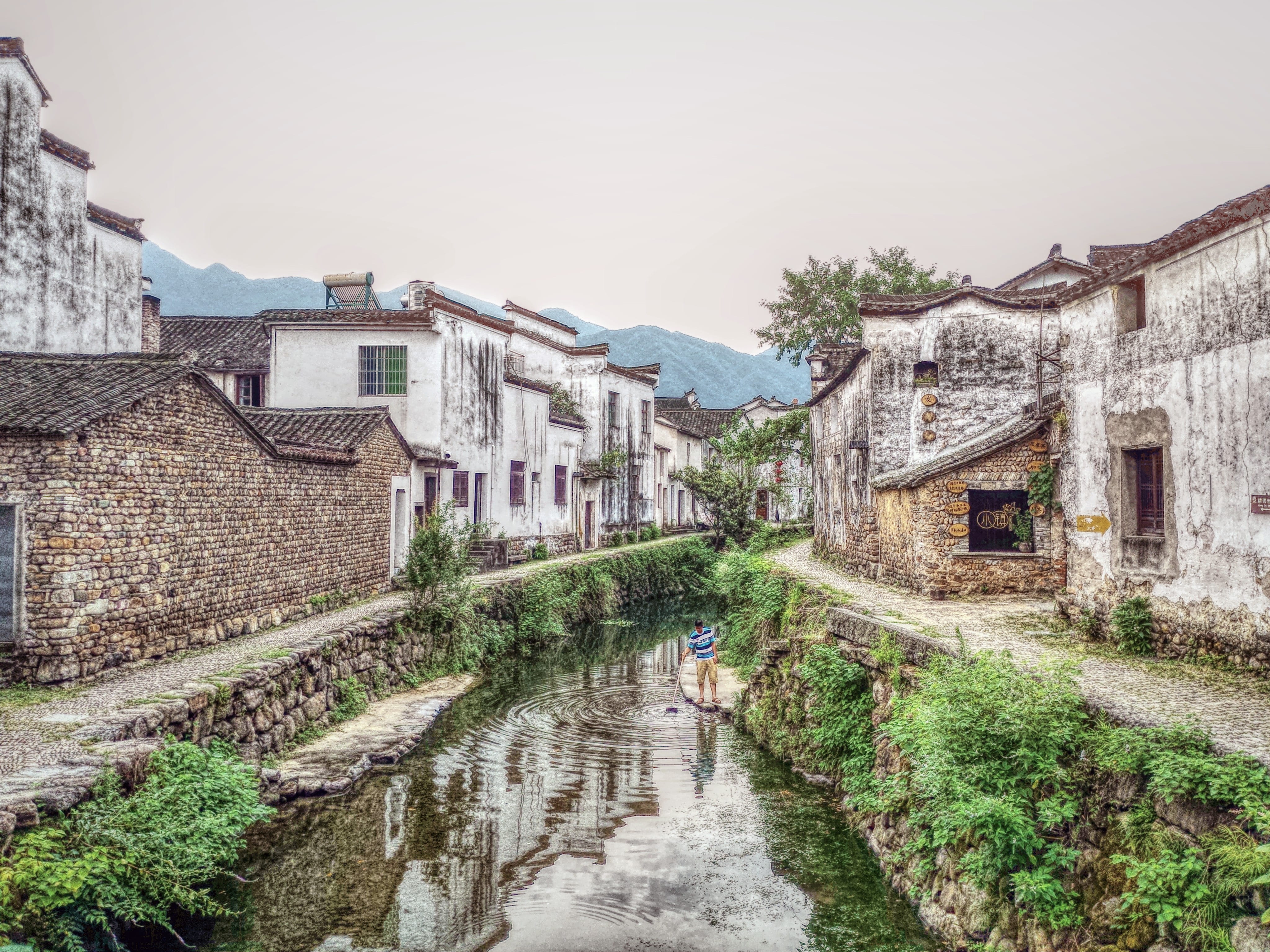 residential district, Longmen, water, no people, footpath, Fuyang, building exterior, plant, 4K, direction, house, day, building, animal themes, built structure, HD Wallpaper