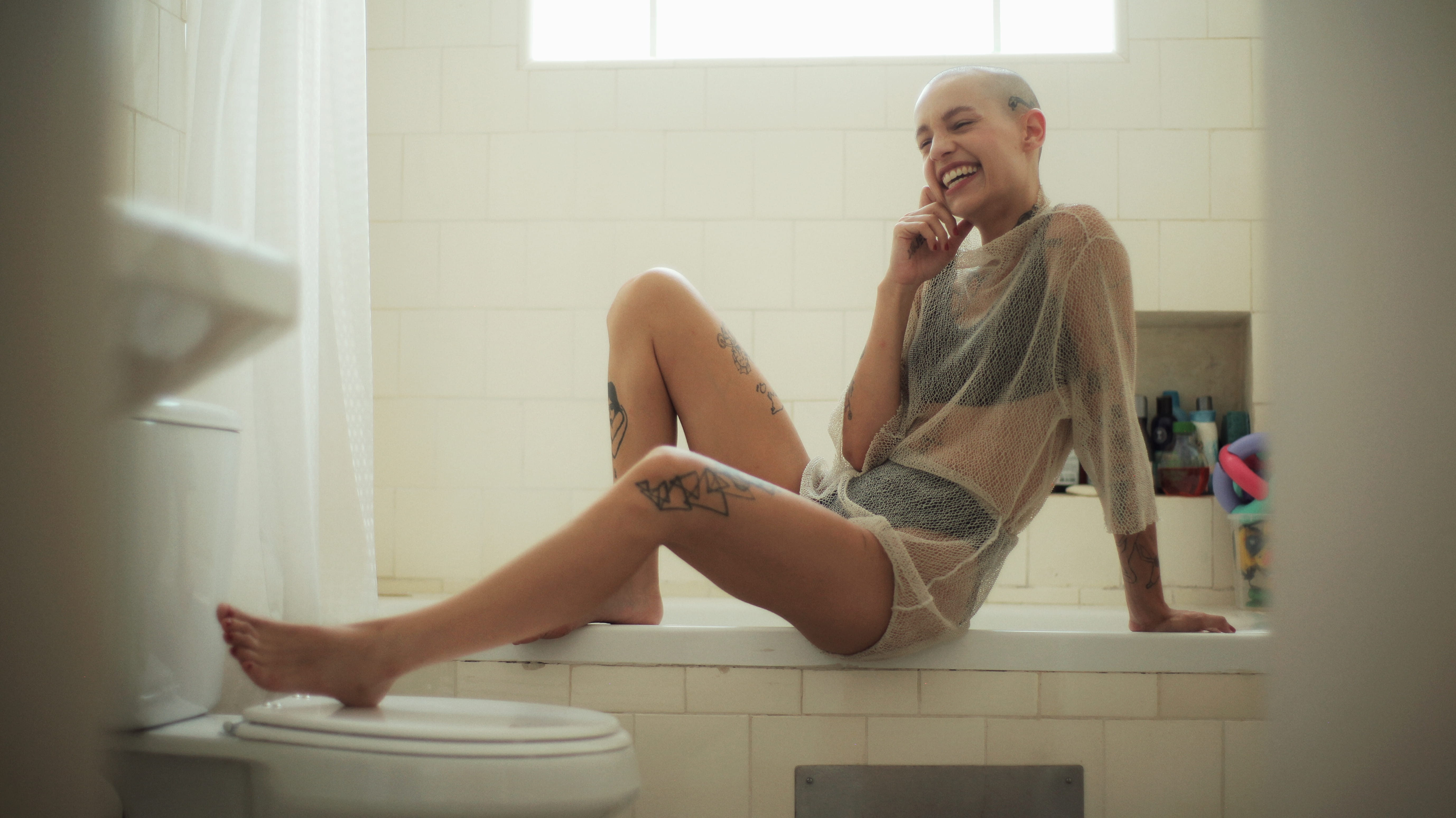 human, home, lifestyles, domestic room, cinematic, flooring, baldwoman, 50mm, happiness, arm, smiling, dress, domestic bathroom, young women, young adult, HD Wallpaper