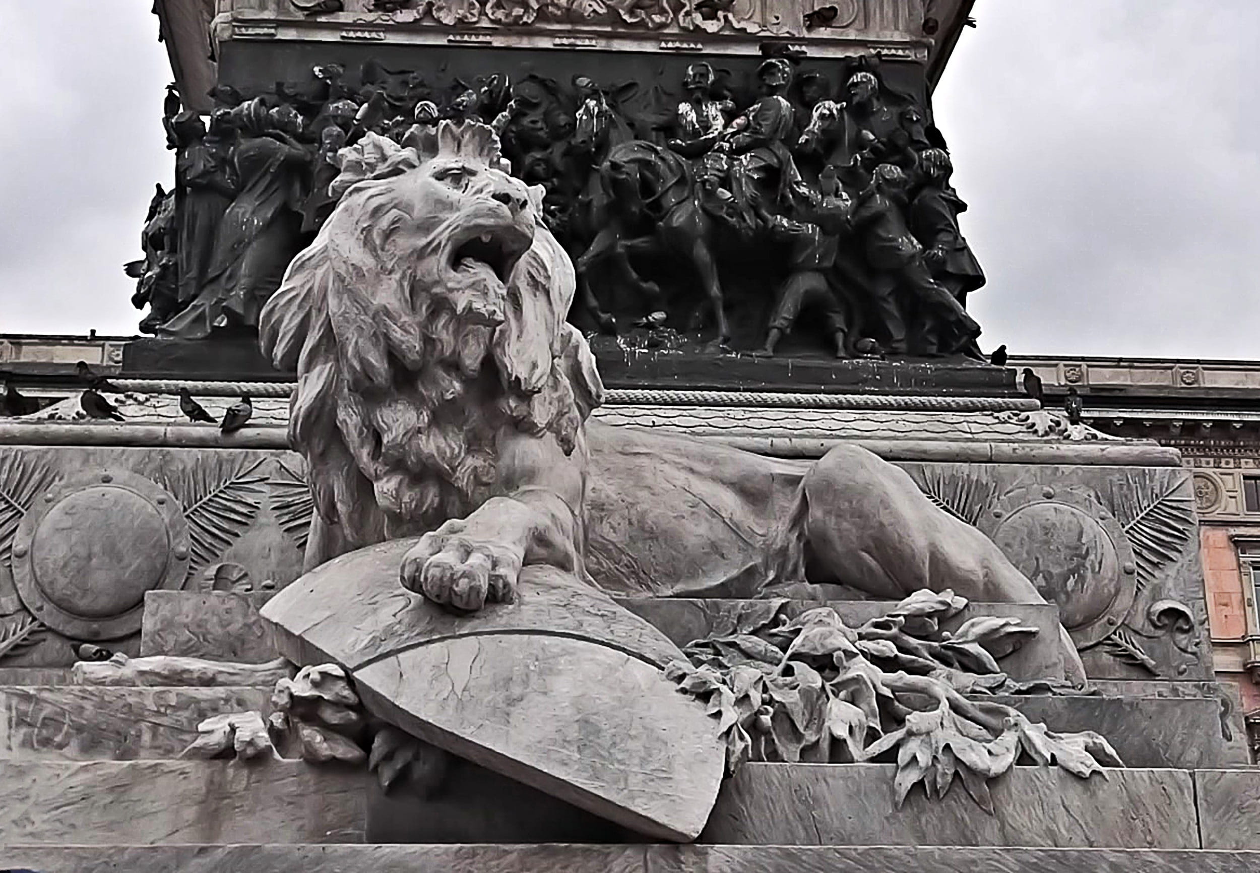 no people, one animal, representation, pets, Statue, craft, Lion, 1080P, architecture, art and craft, nature, Monument, sculpture, lion - feline, day, HD Wallpaper