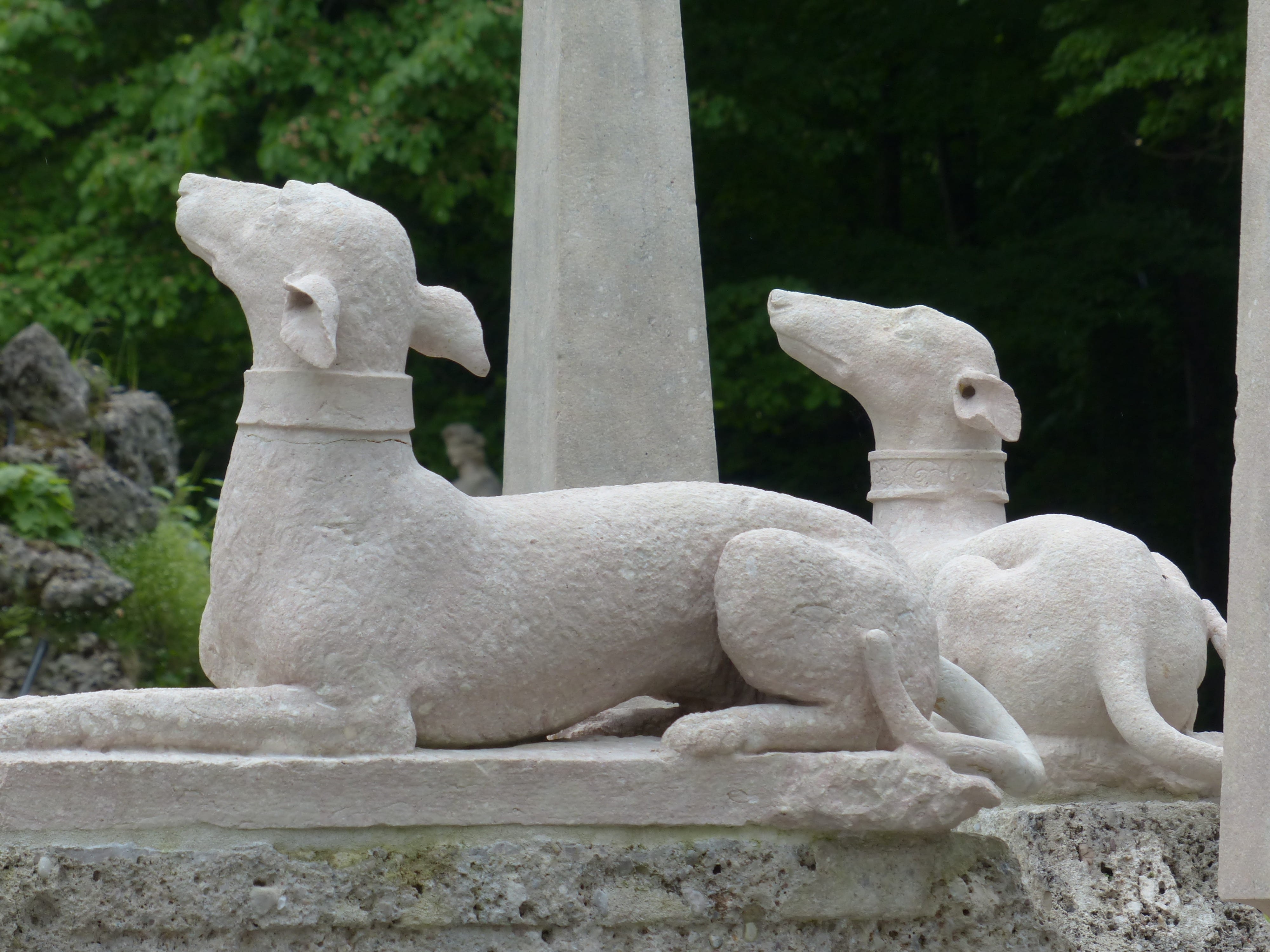 craft, plant, tree, garden, stone figure, dogs, animal representation, creativity, nature, art and craft, mannerist garden, sculpture, hellbrunn, solid, HD Wallpaper