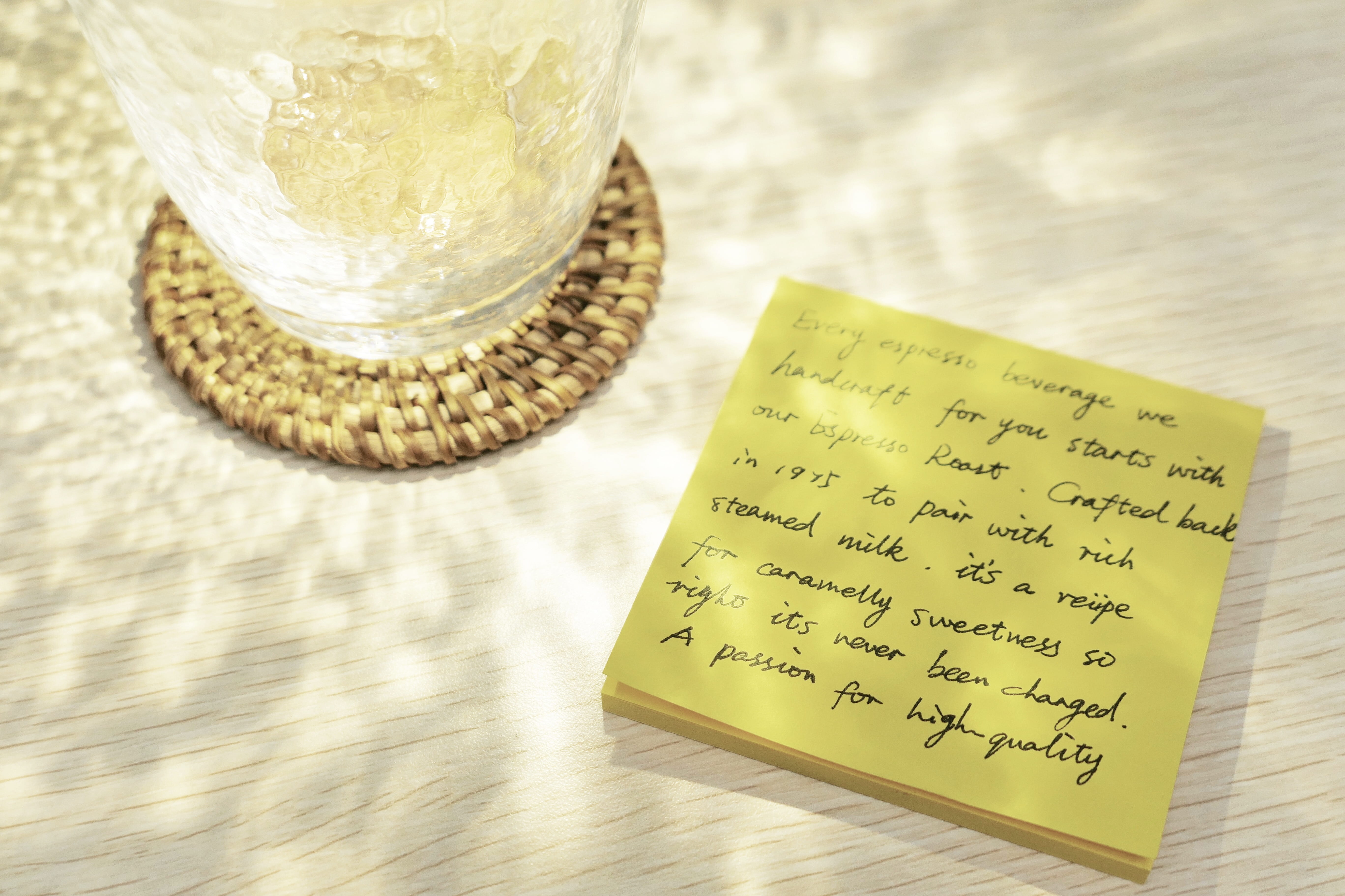 pottery, beverage, glass, plant, refreshment, menu, glass - material, jar, wood - material, drinking glass, household equipment, message, snake, calligraphy, HD Wallpaper