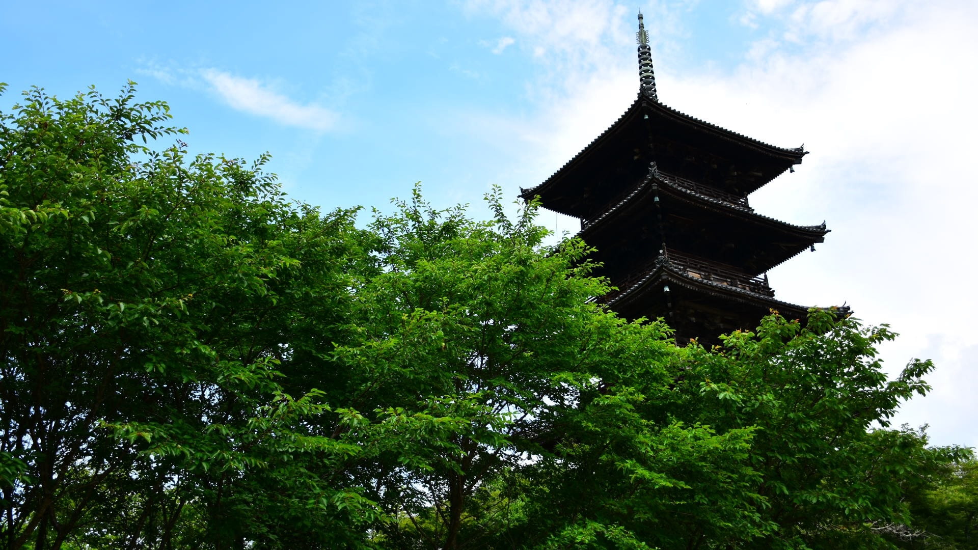 1080P, built structure, religion, green color, cloud - sky, no people, day, building exterior, five story pagoda, place of worship, outdoors, nature, history, HD Wallpaper